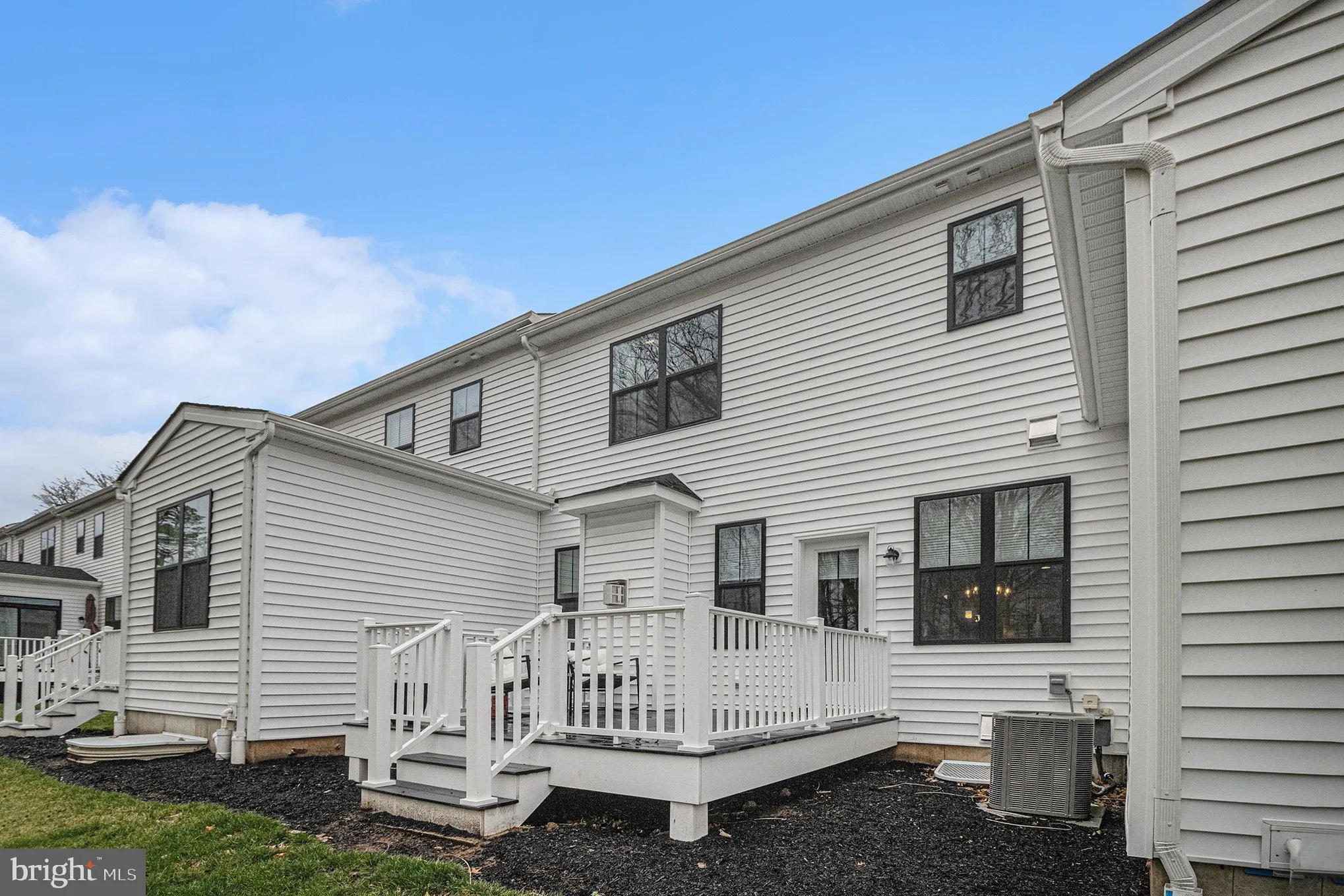 Lansdale, Pennsylvania 19446, United States, 3 Bedrooms Bedrooms, ,3 BathroomsBathrooms,Residential,Active,246661