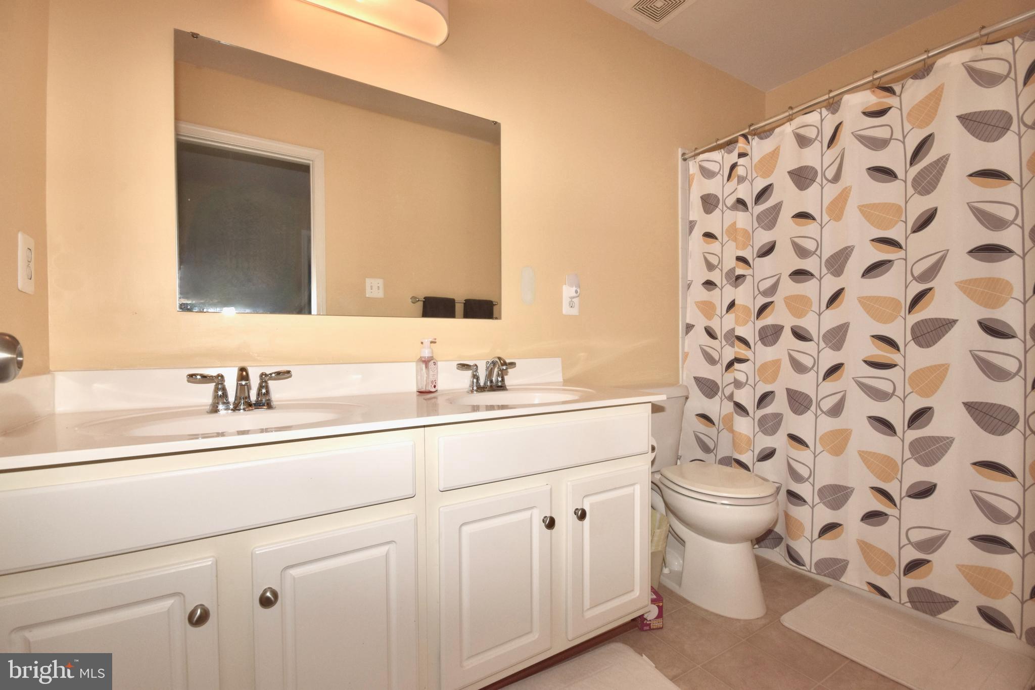BROOKSIDE - Residential