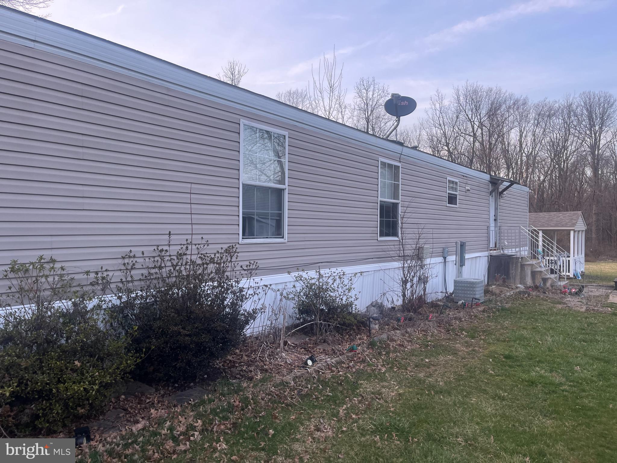 LAZY ACRES MHP - Residential