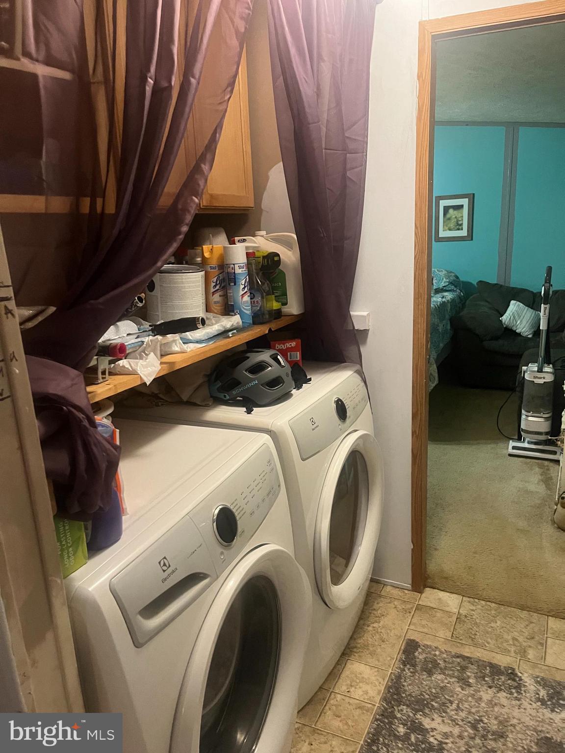 LAZY ACRES MHP - Residential