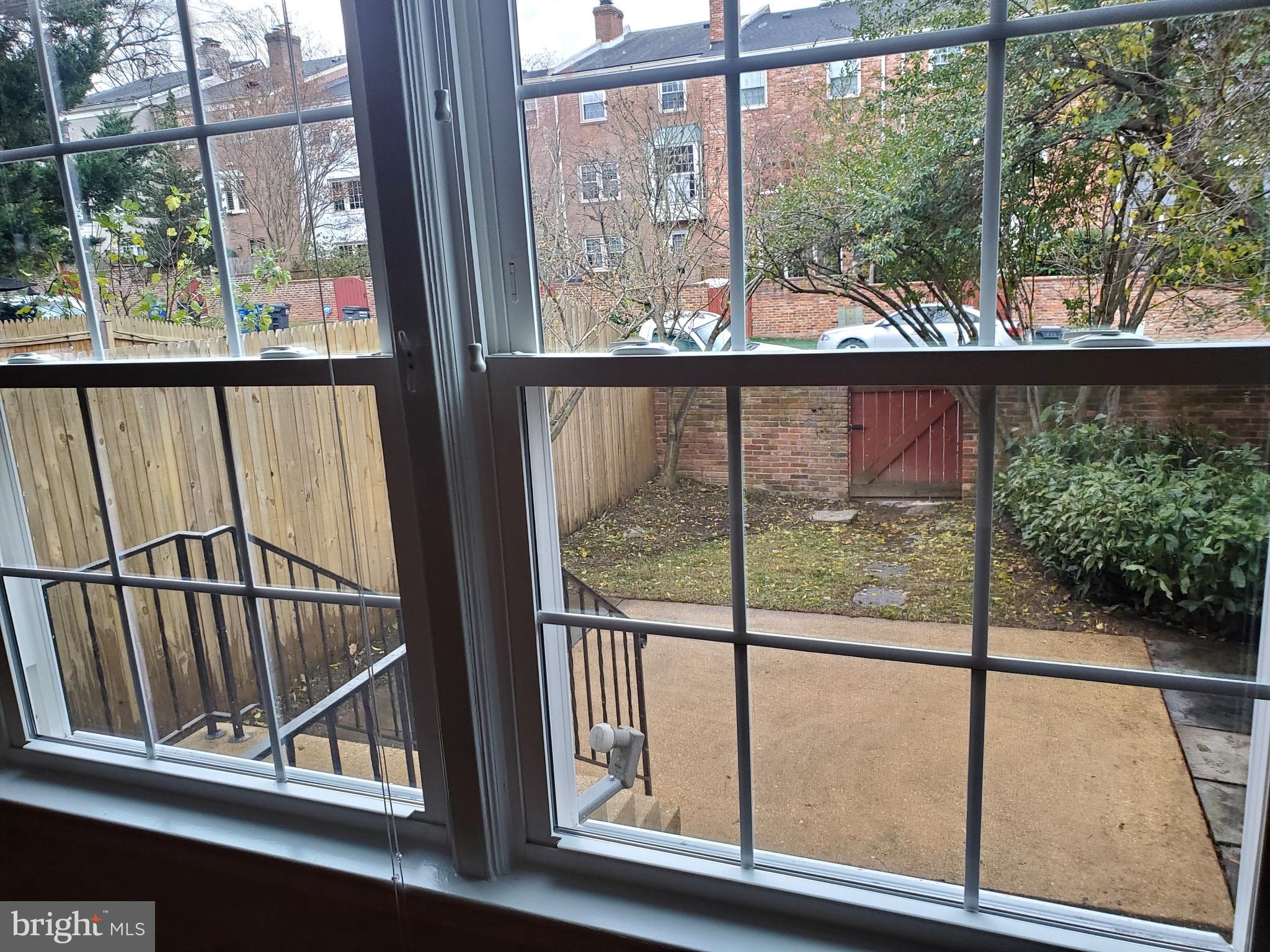 KINGS MANOR TOWNE HOUSES - Residential Lease