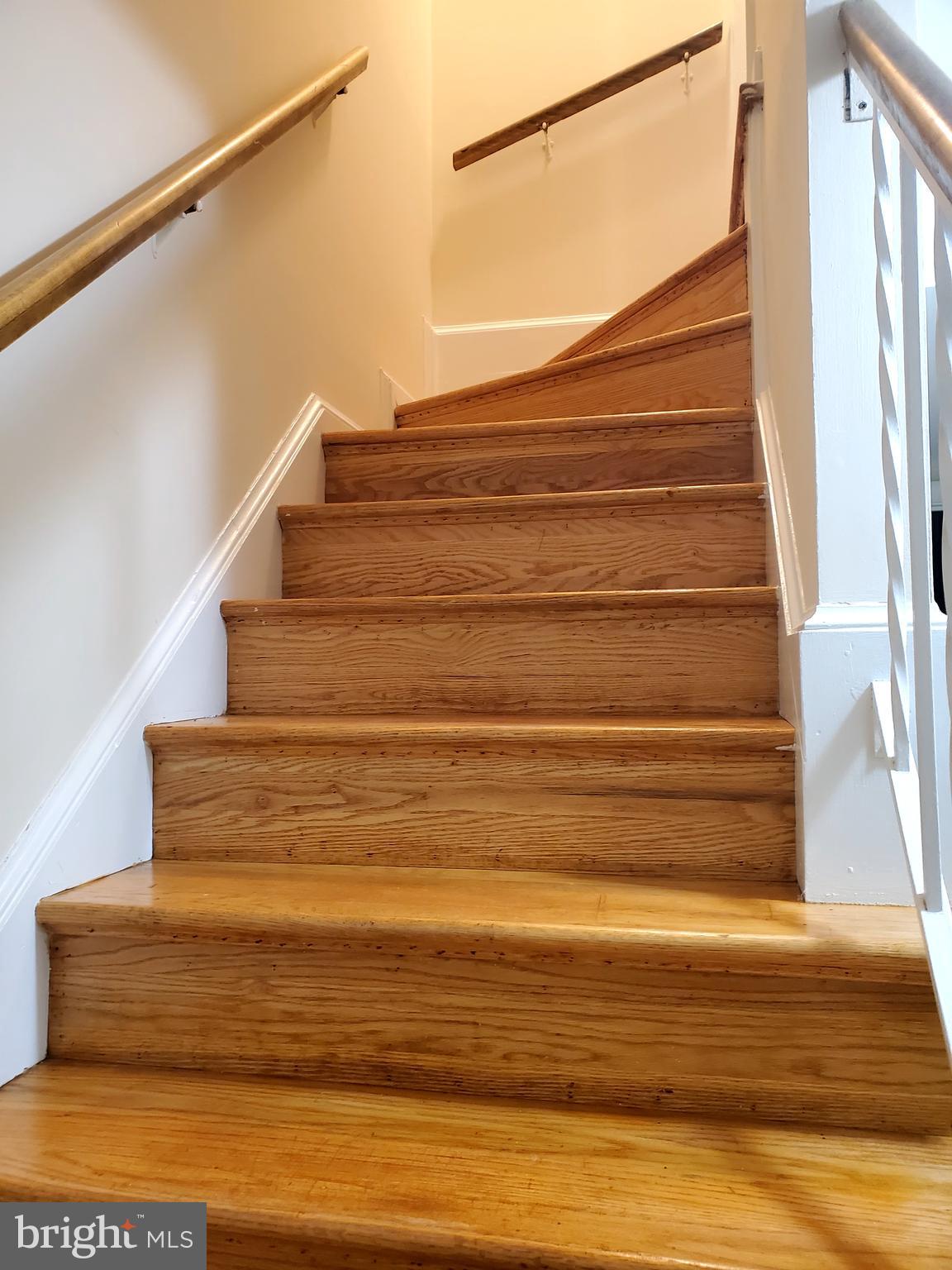 KINGS MANOR TOWNE HOUSES - Residential Lease