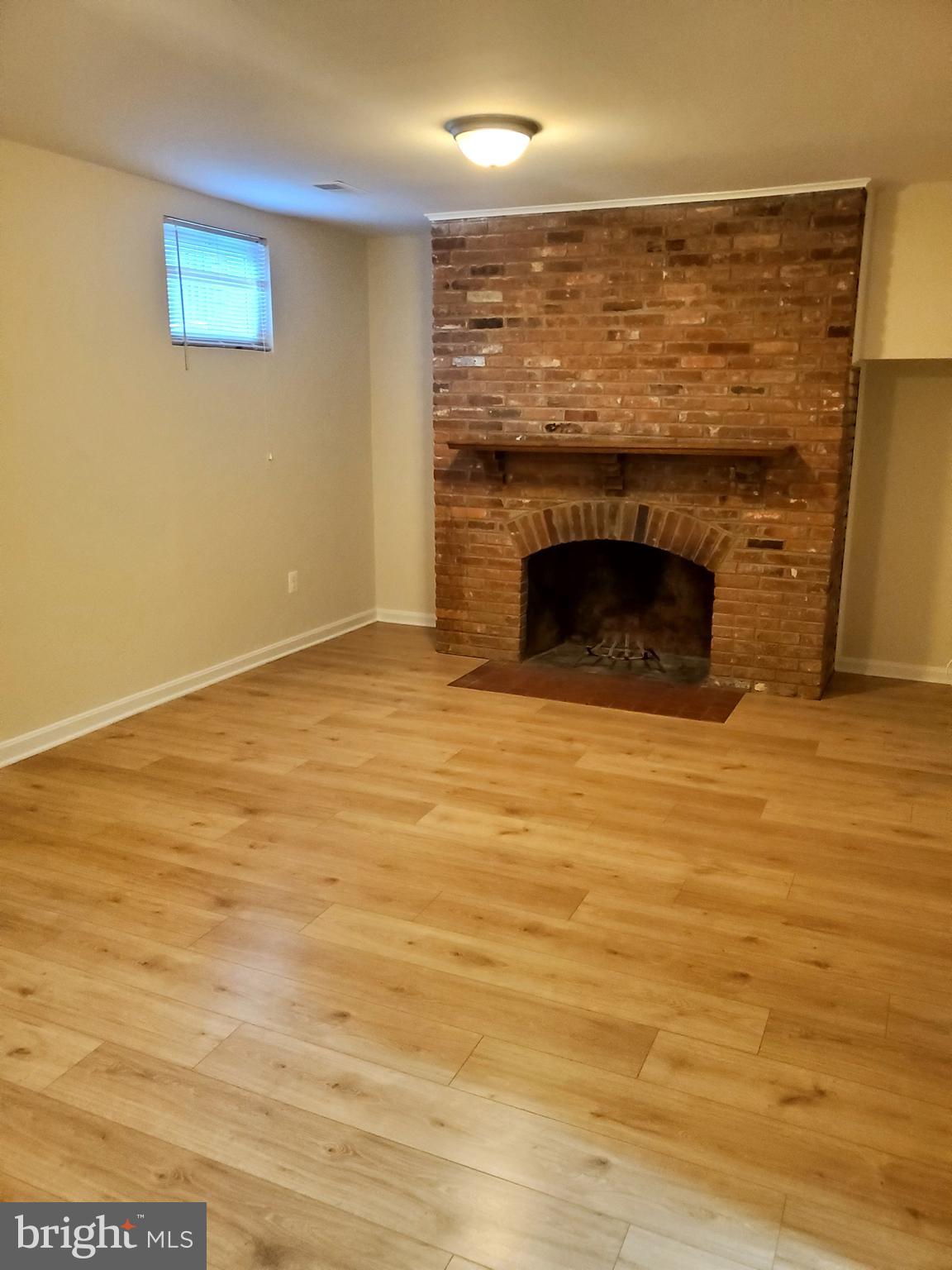 KINGS MANOR TOWNE HOUSES - Residential Lease