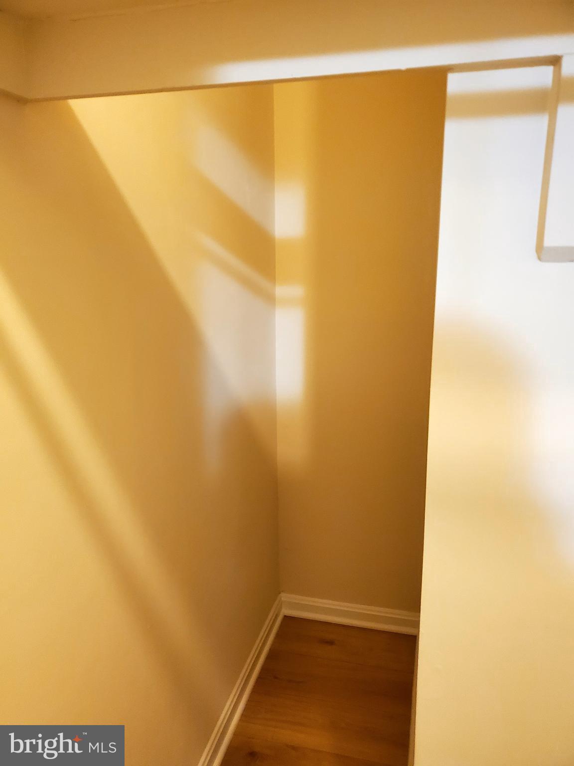 KINGS MANOR TOWNE HOUSES - Residential Lease