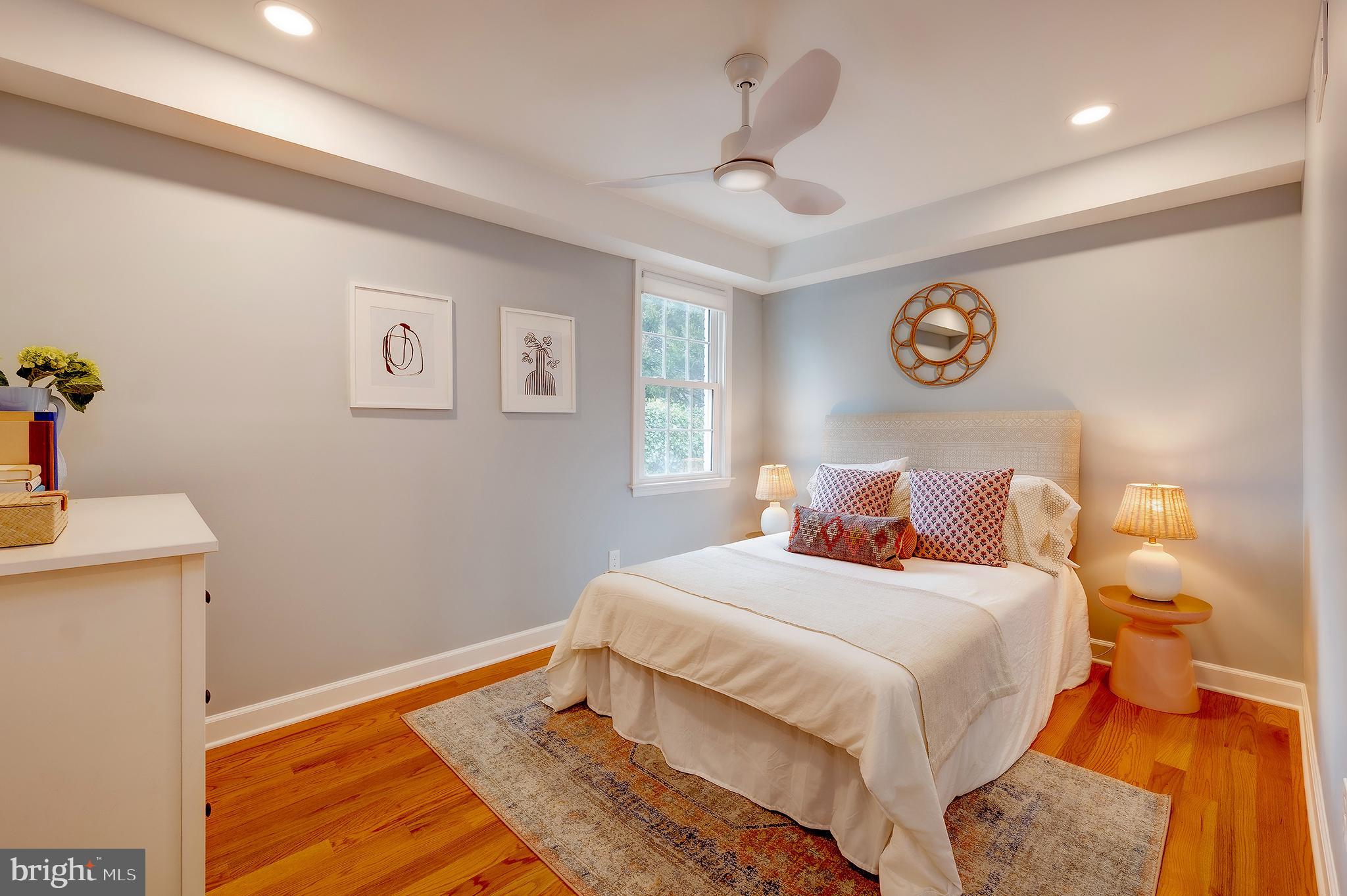 ROSEMONT - Residential