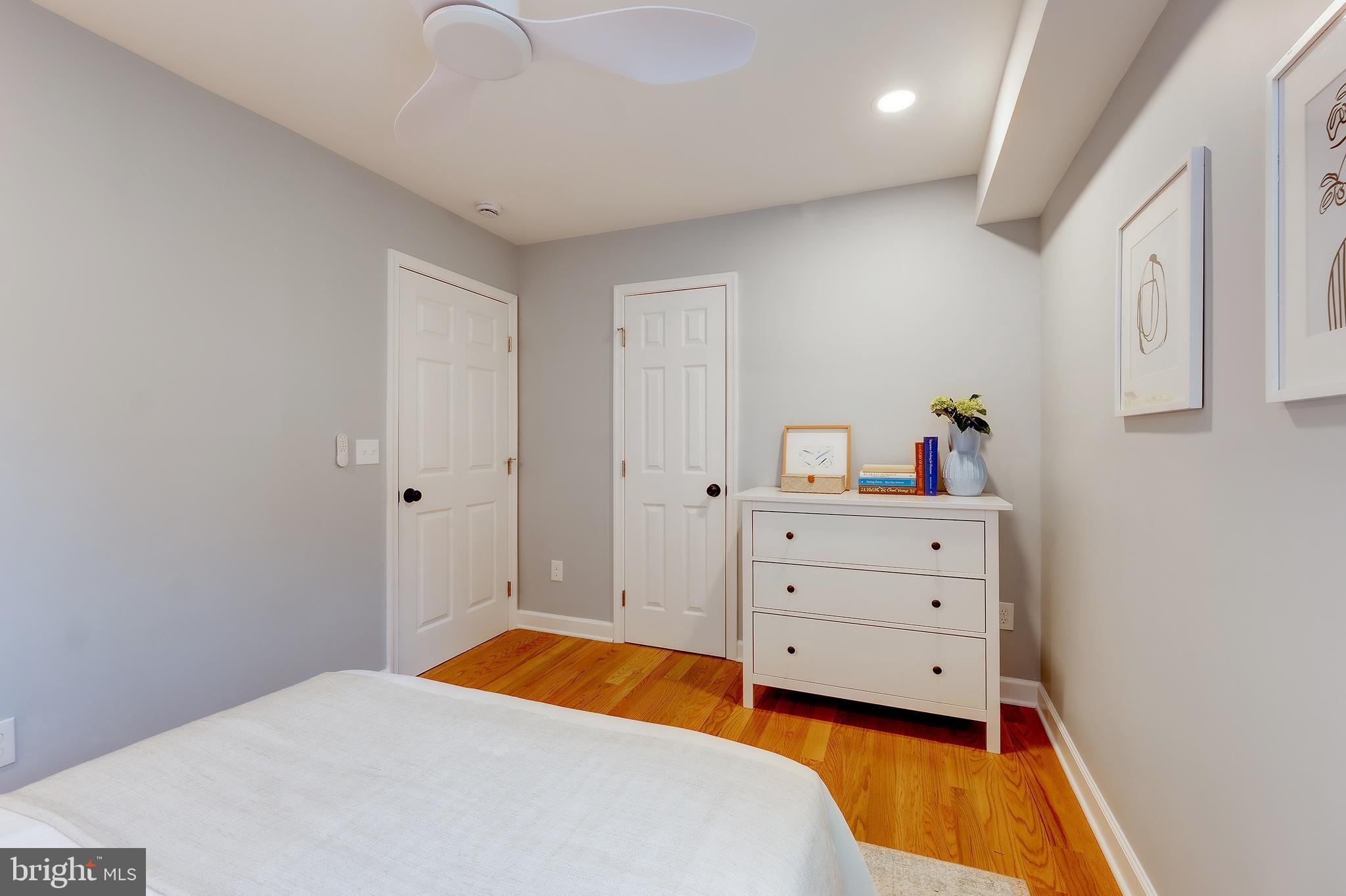 ROSEMONT - Residential