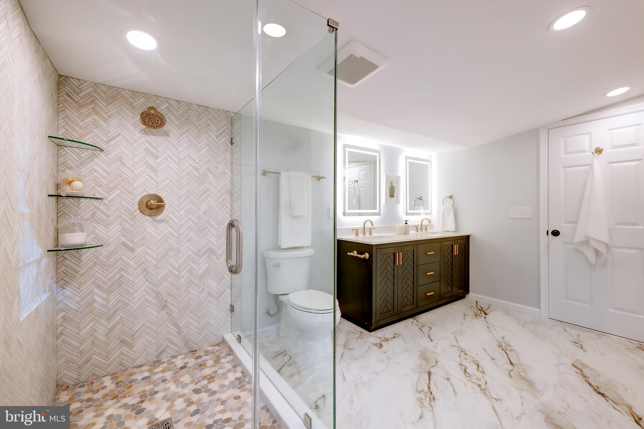 ROSEMONT - Residential