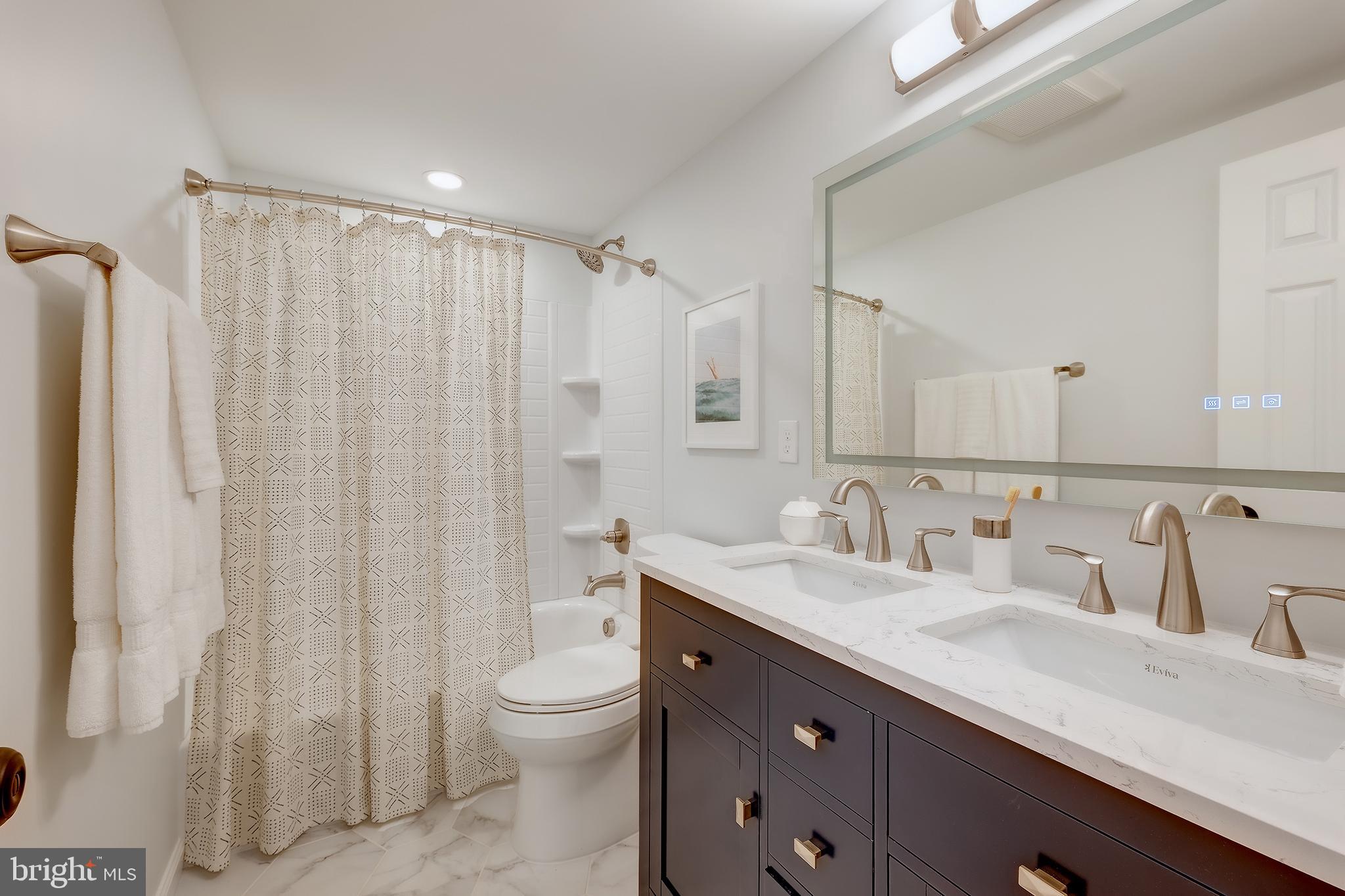 ROSEMONT - Residential