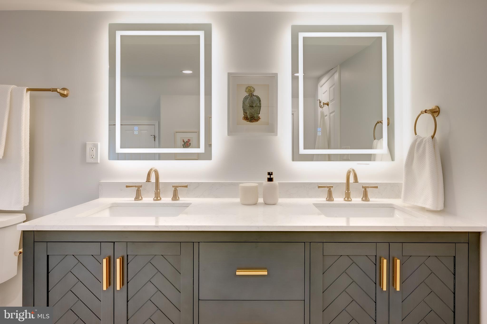 ROSEMONT - Residential