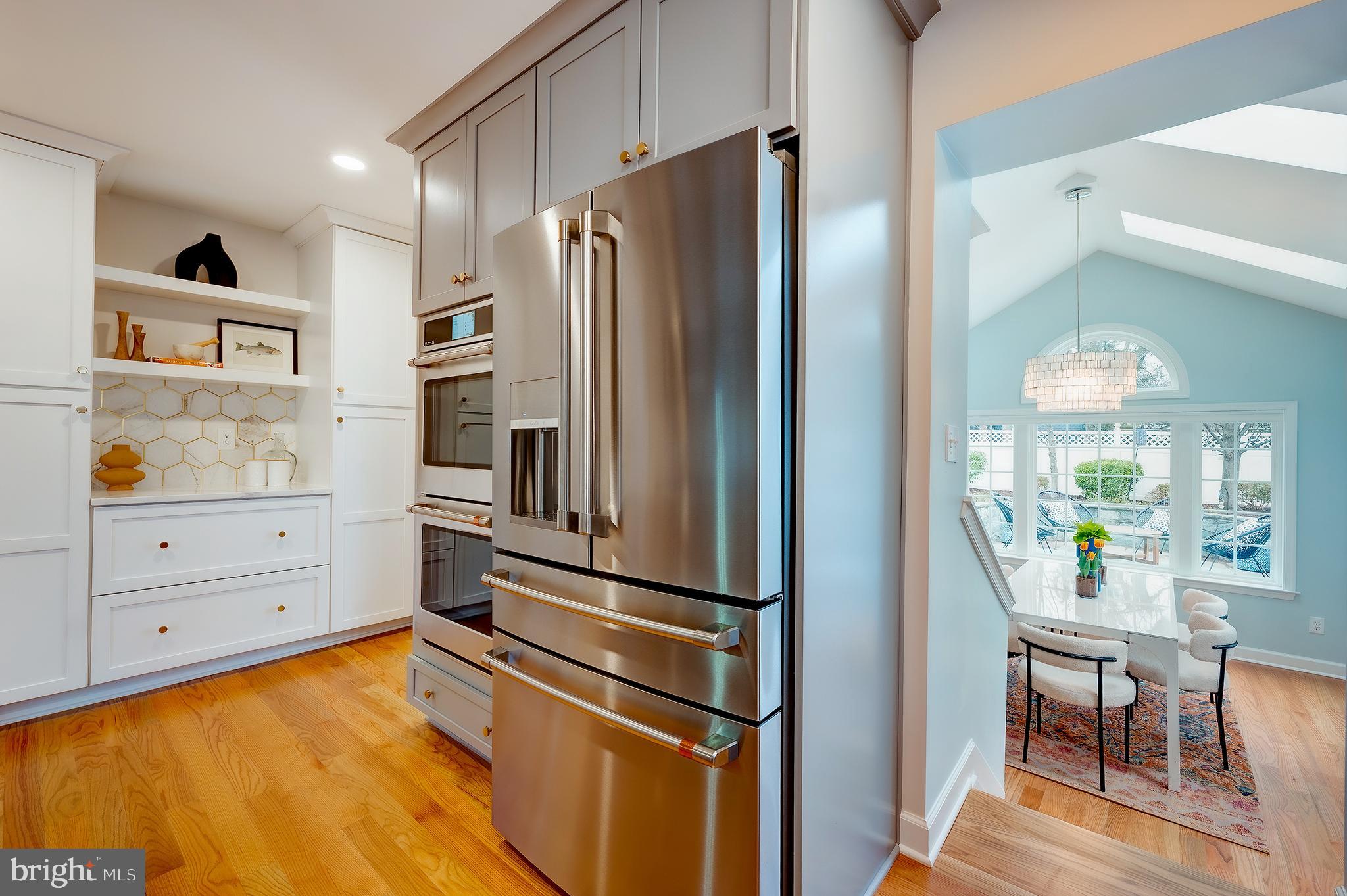 ROSEMONT - Residential