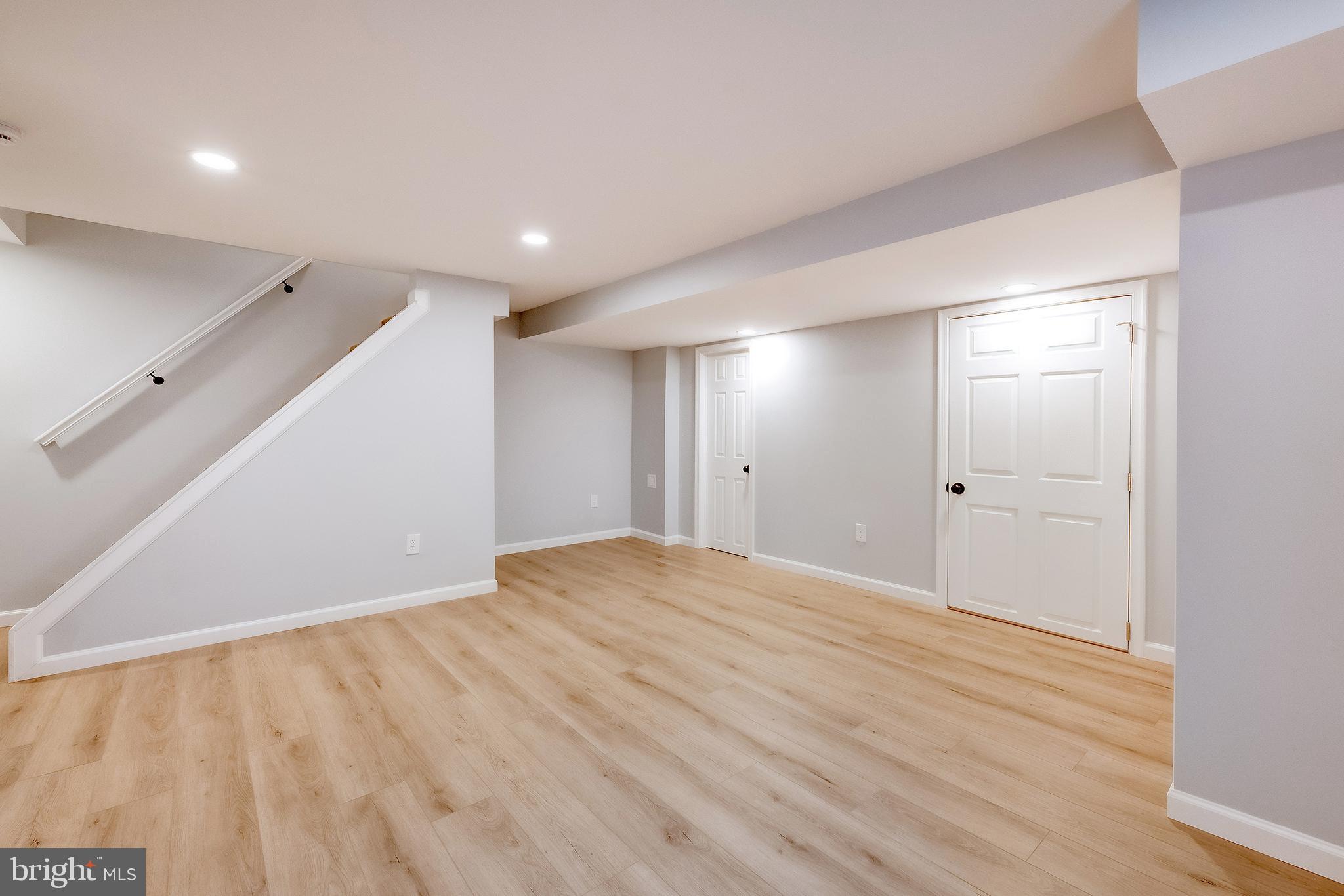 ROSEMONT - Residential