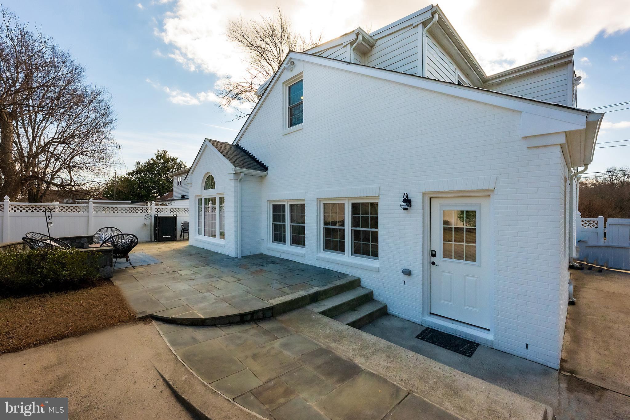 ROSEMONT - Residential