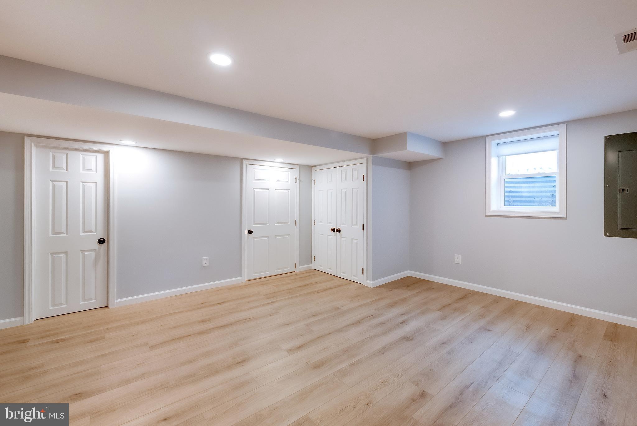 ROSEMONT - Residential