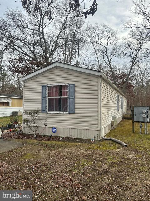 122 CHALET LANE VINELAND NJ 08360