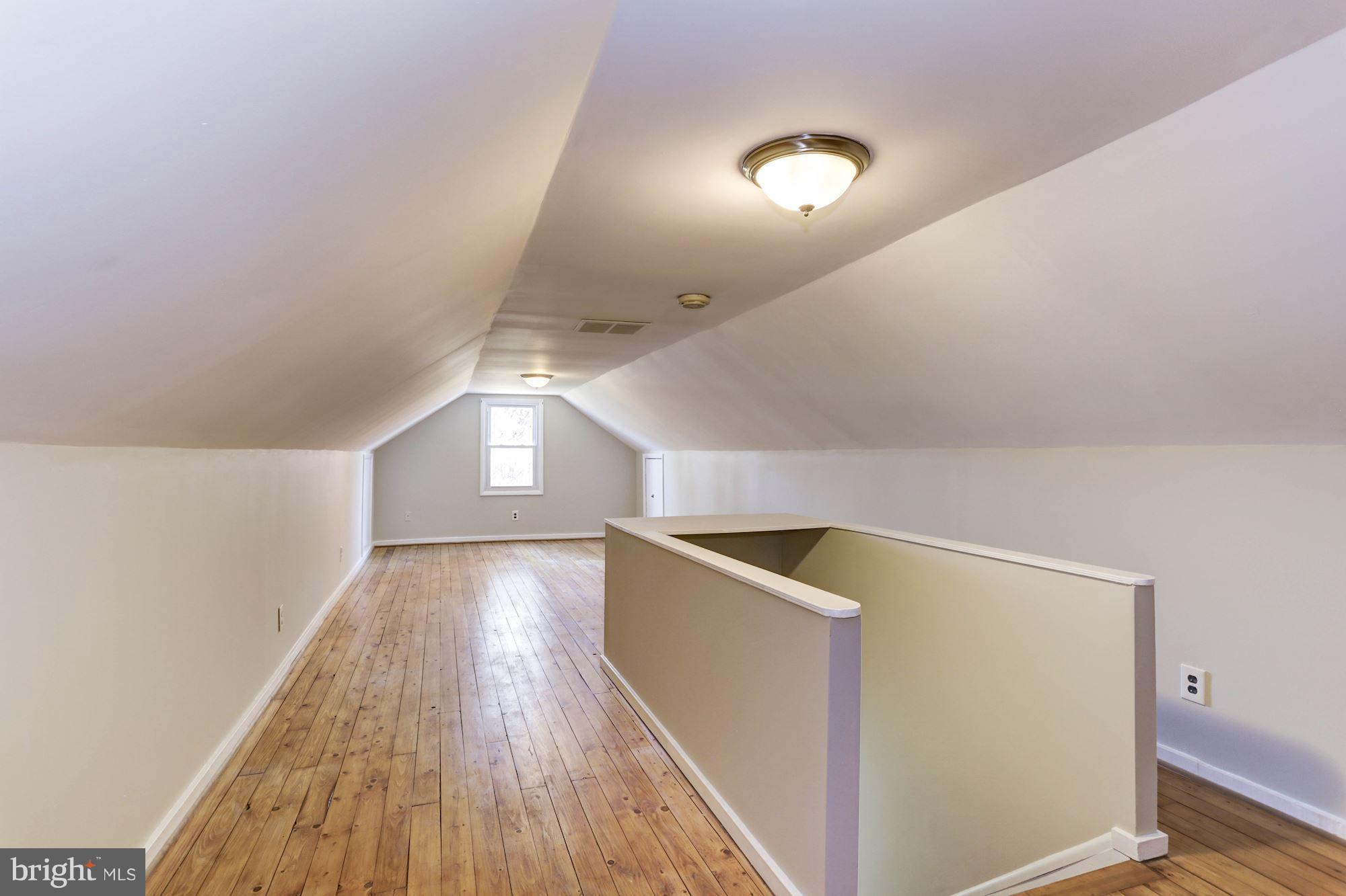 ROCKY BROOK PARK - Residential