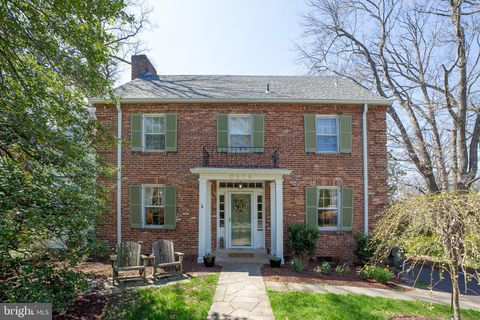 6816 PINEWAY UNIVERSITY PARK MD 20782