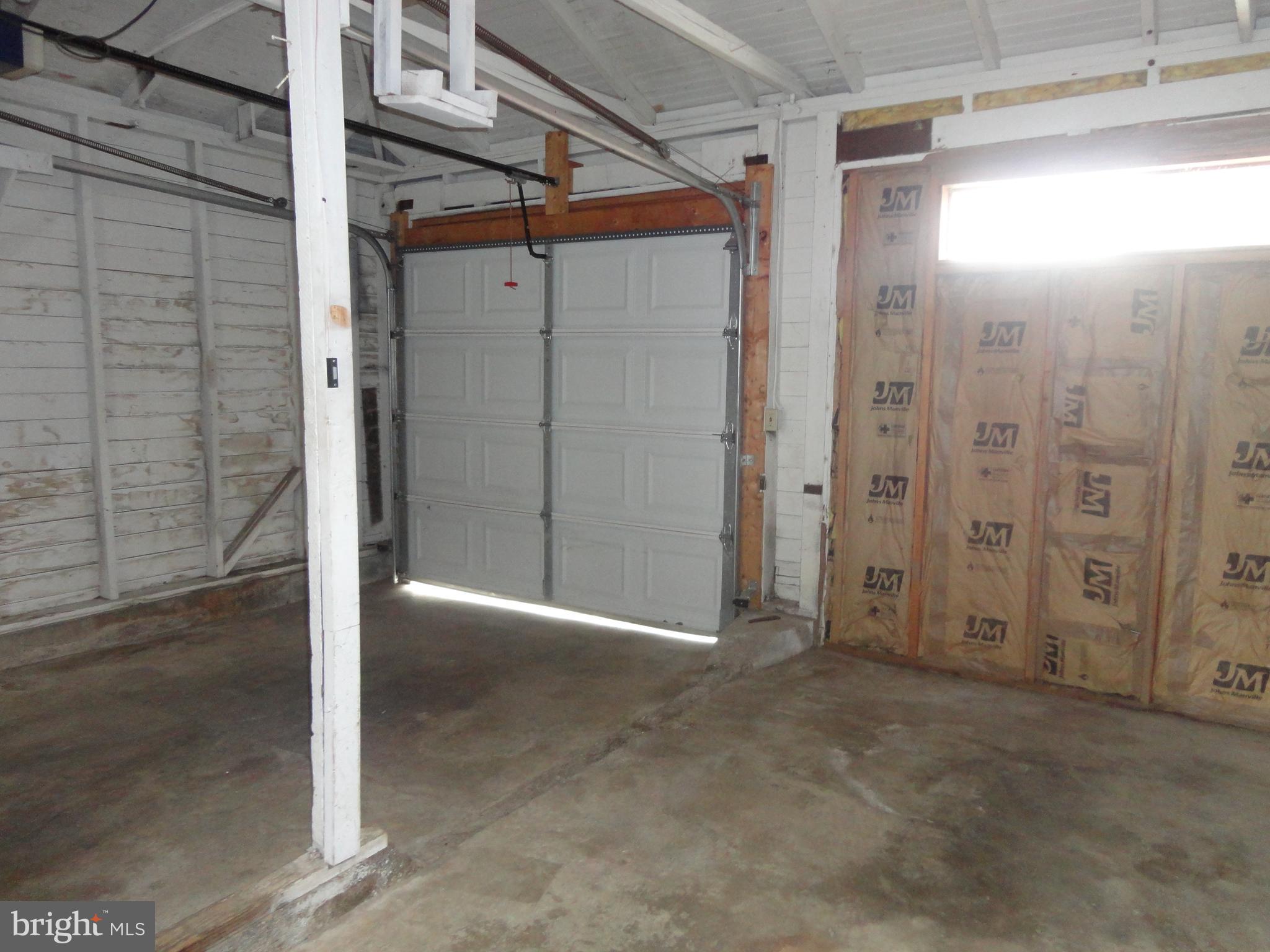 WEST YORK - Residential