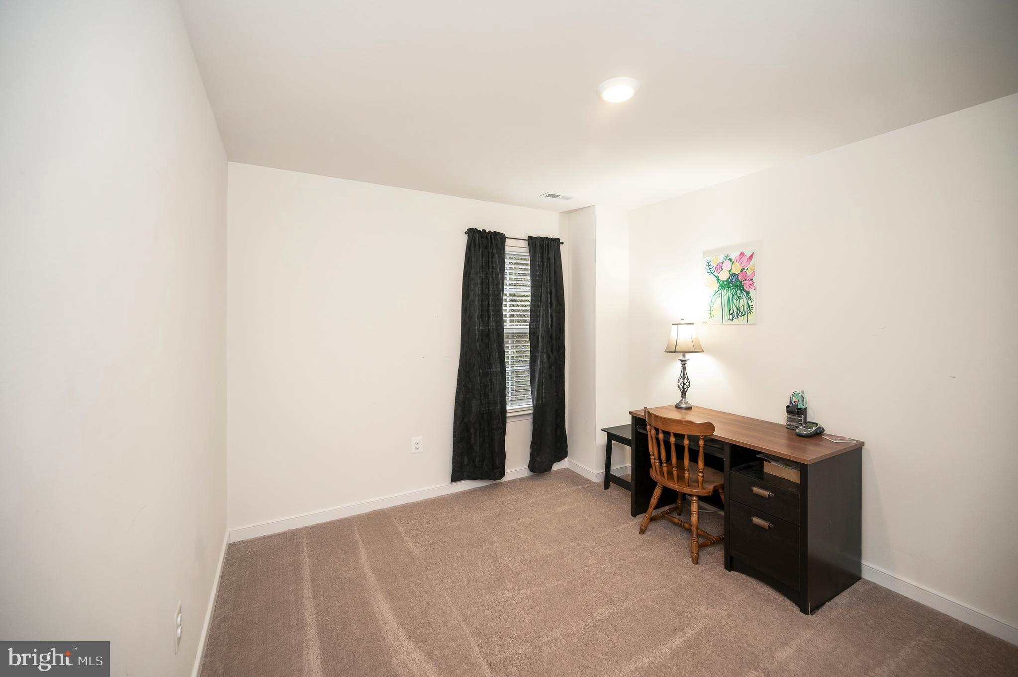 COUNTRYSIDE - Residential