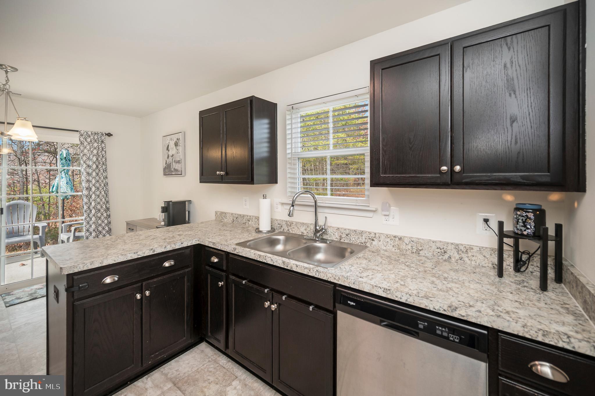 COUNTRYSIDE - Residential