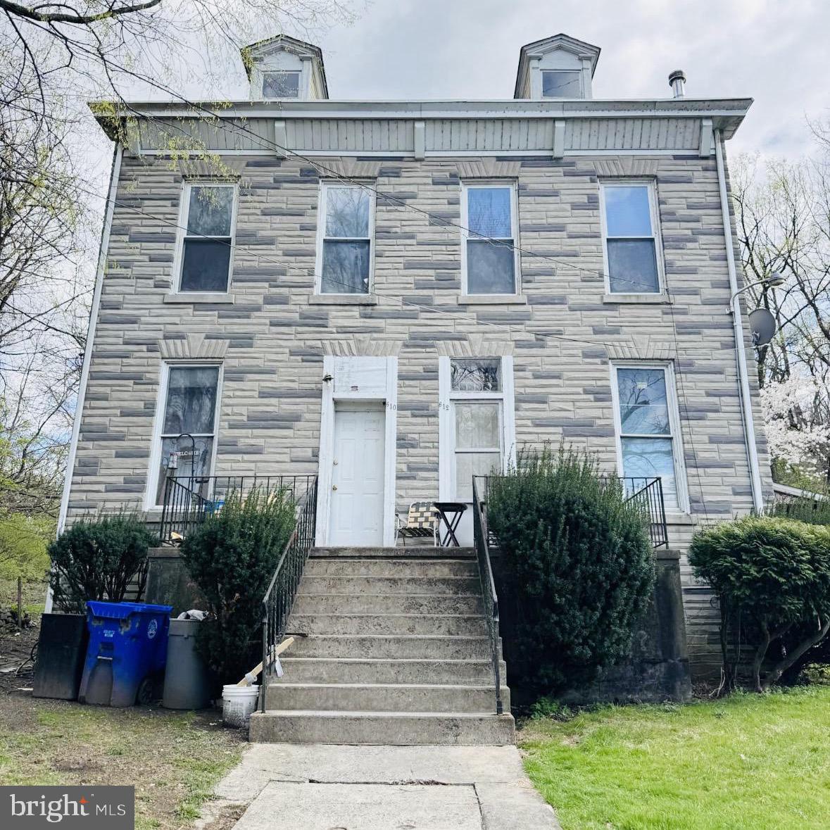 Investor Special in Wyomissing Park!
Opportunity knocks with this spacious 3-bedroom, 1.5-bath home located in the desirable Wyomissing Park area. The property features a large living room, an open kitchen, and a convenient first-floor laundry room. The roof was replaced in 2014 and this home offers a newer heating unit. The attic offers potential to be finished for an additional bedroom or flex space — adding instant value!
Bonus Opportunity: This property at 610 Old Wyomissing Road can be purchased together with 612 Old Wyomissing Road. The two homes sit on separate parcels but together offer over 1.5 acres of land — a rare find in this area! Both properties being sold as-is.
Located just minutes from Reading Hospital and all the shopping, dining, and entertainment in West Reading, this is an ideal opportunity for investors looking to build equity and maximize returns in a prime location.
Don’t miss out — schedule your showing today!