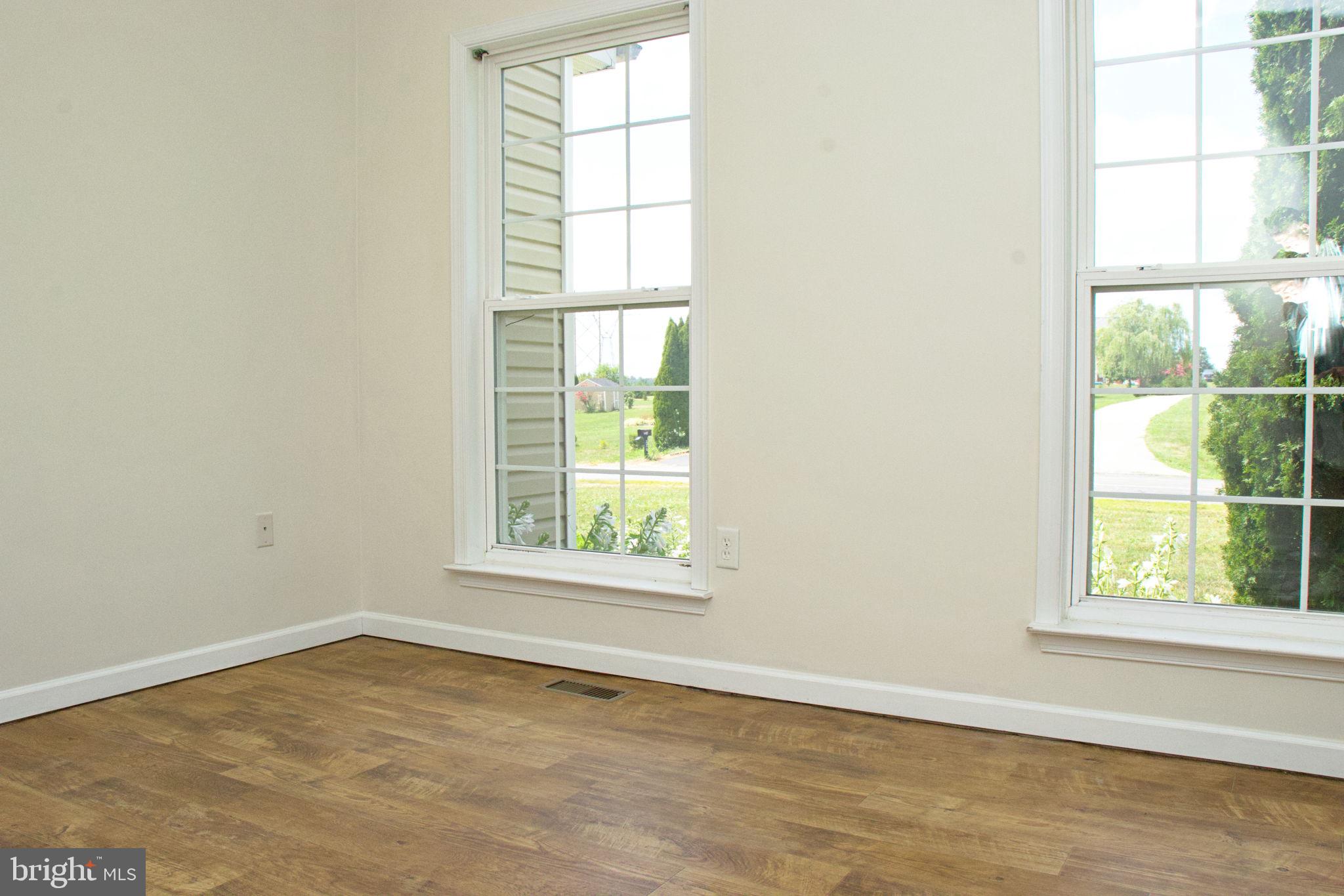 SPRUCE HILL ESTATES - Residential