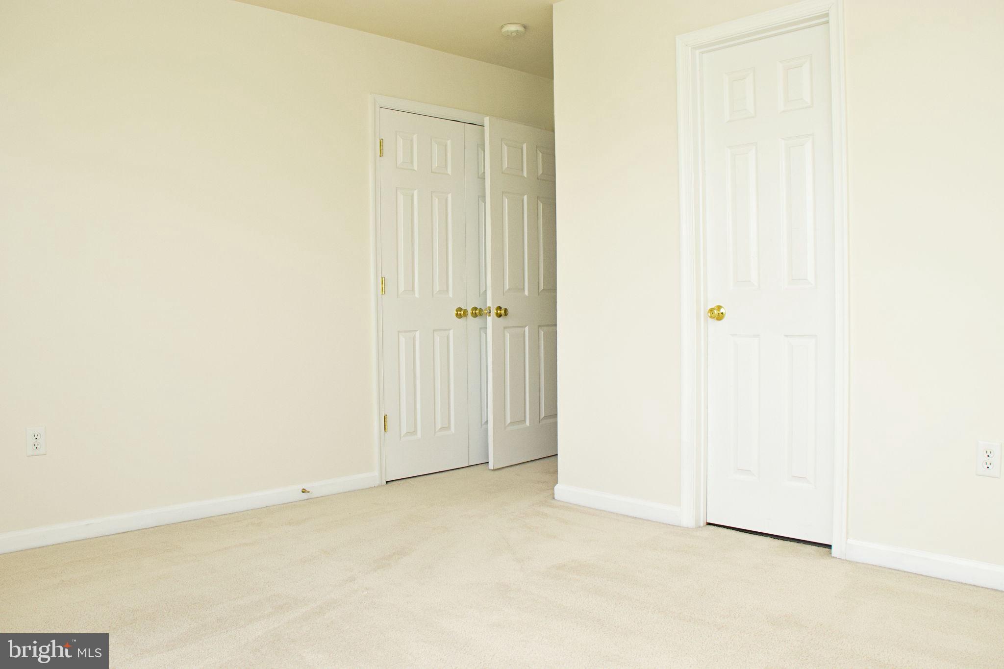 SPRUCE HILL ESTATES - Residential