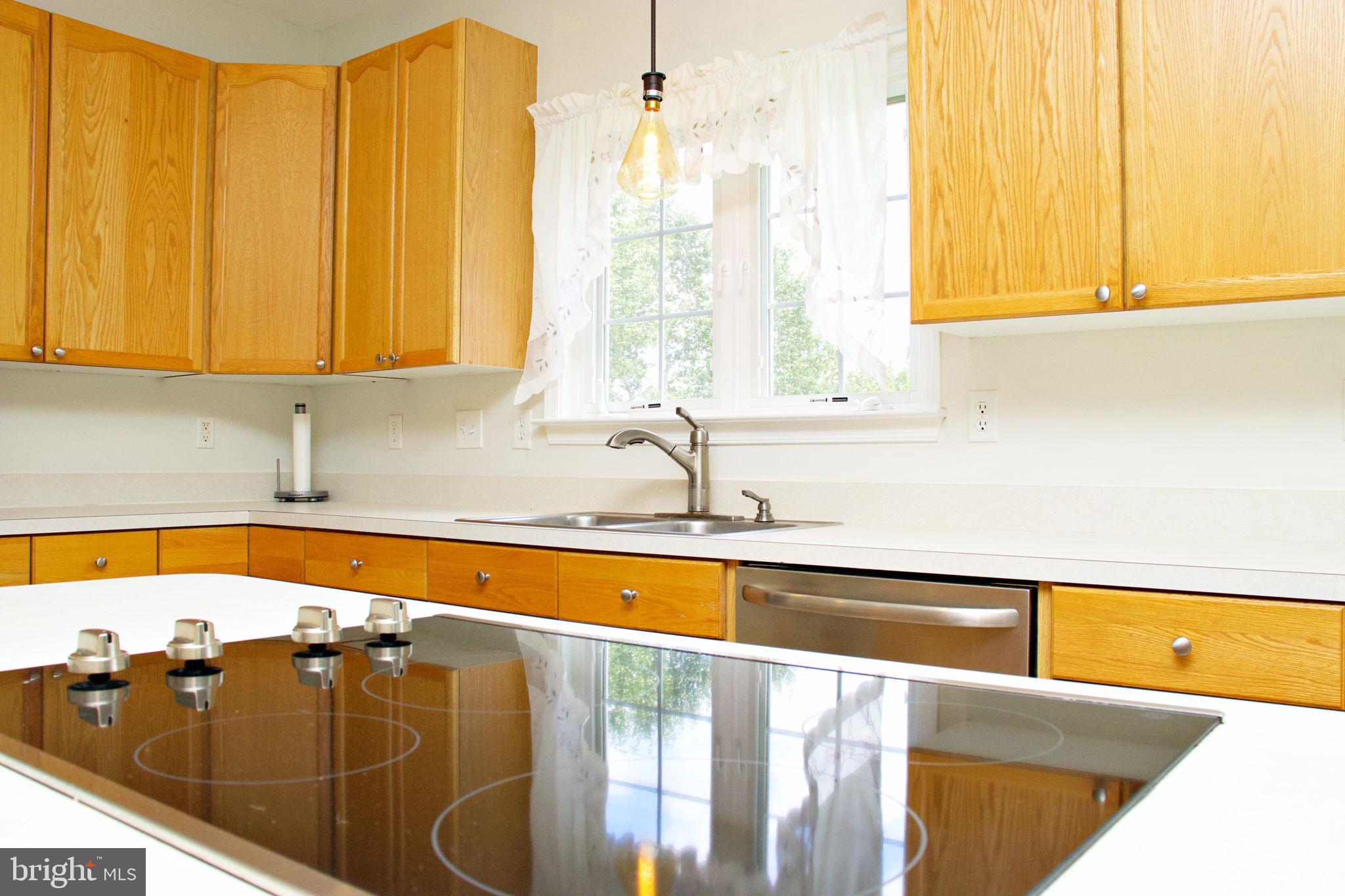 SPRUCE HILL ESTATES - Residential