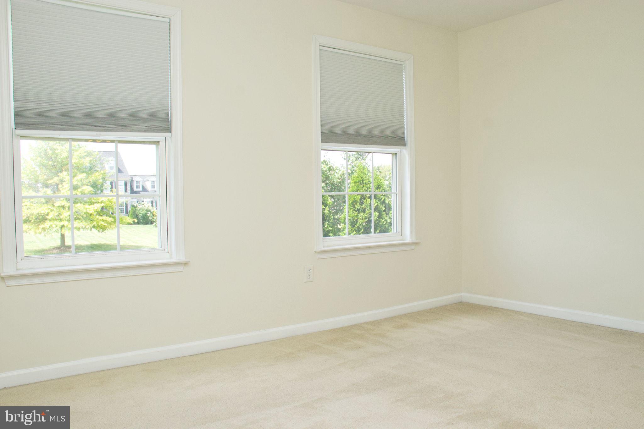 SPRUCE HILL ESTATES - Residential