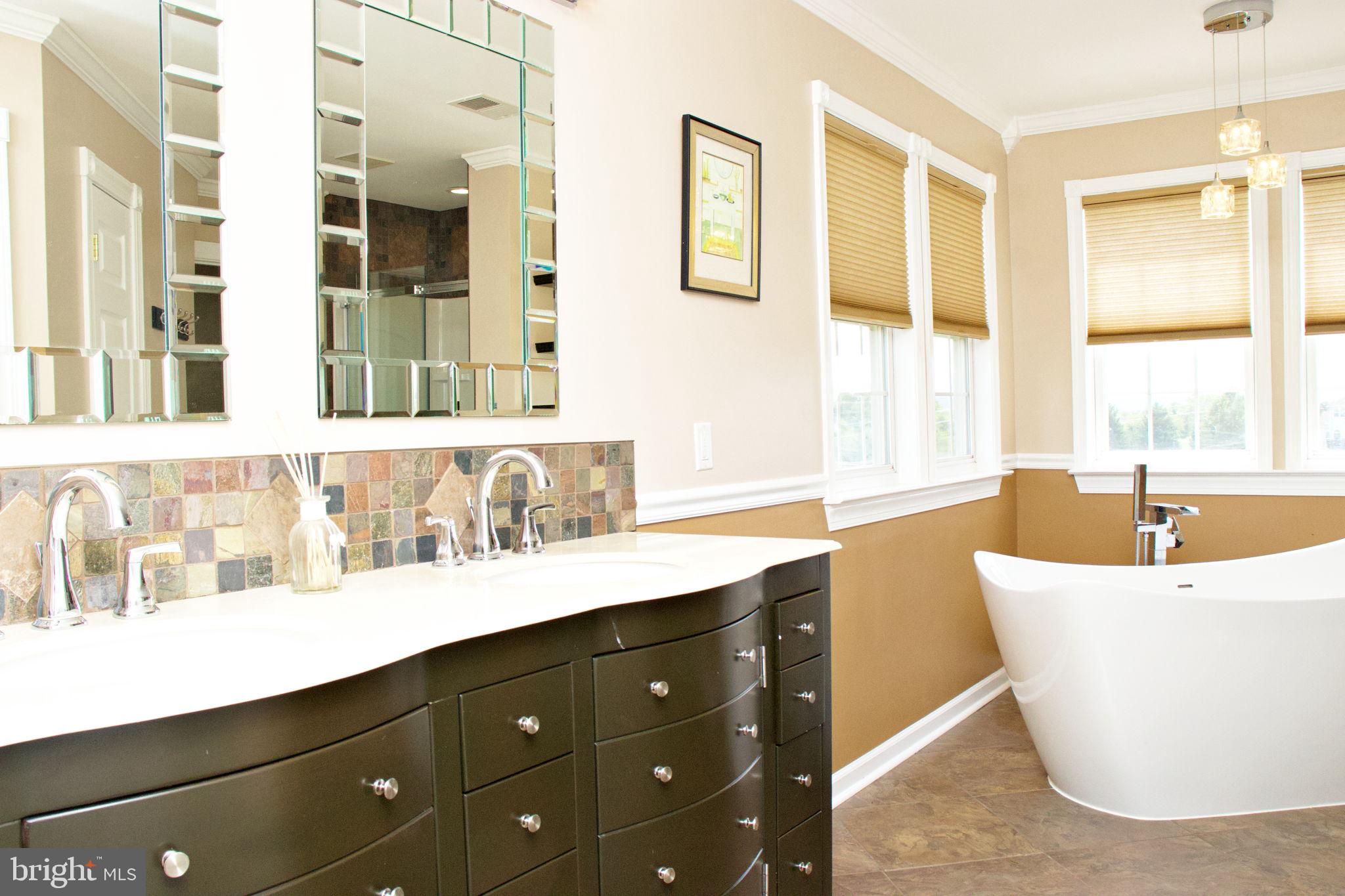 SPRUCE HILL ESTATES - Residential