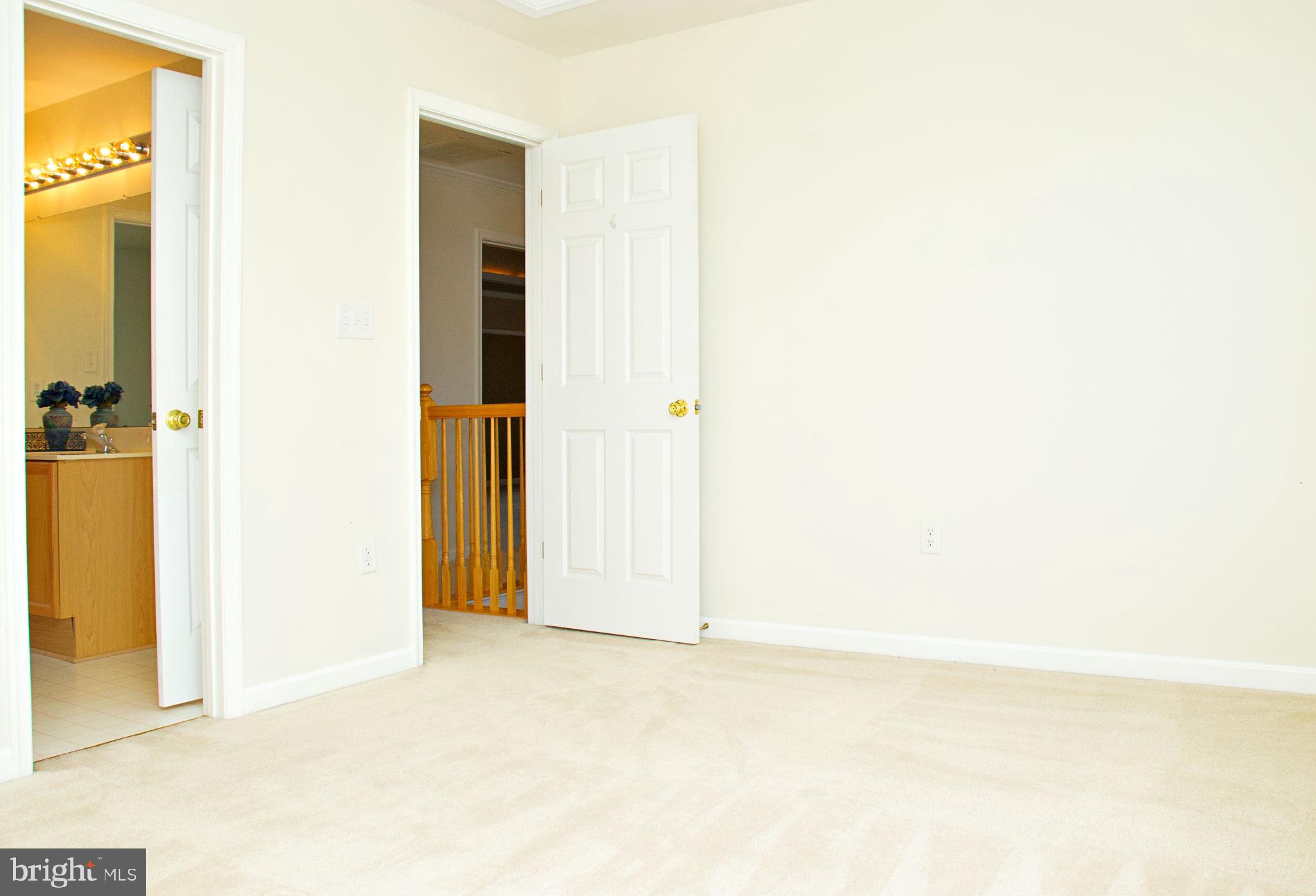 SPRUCE HILL ESTATES - Residential