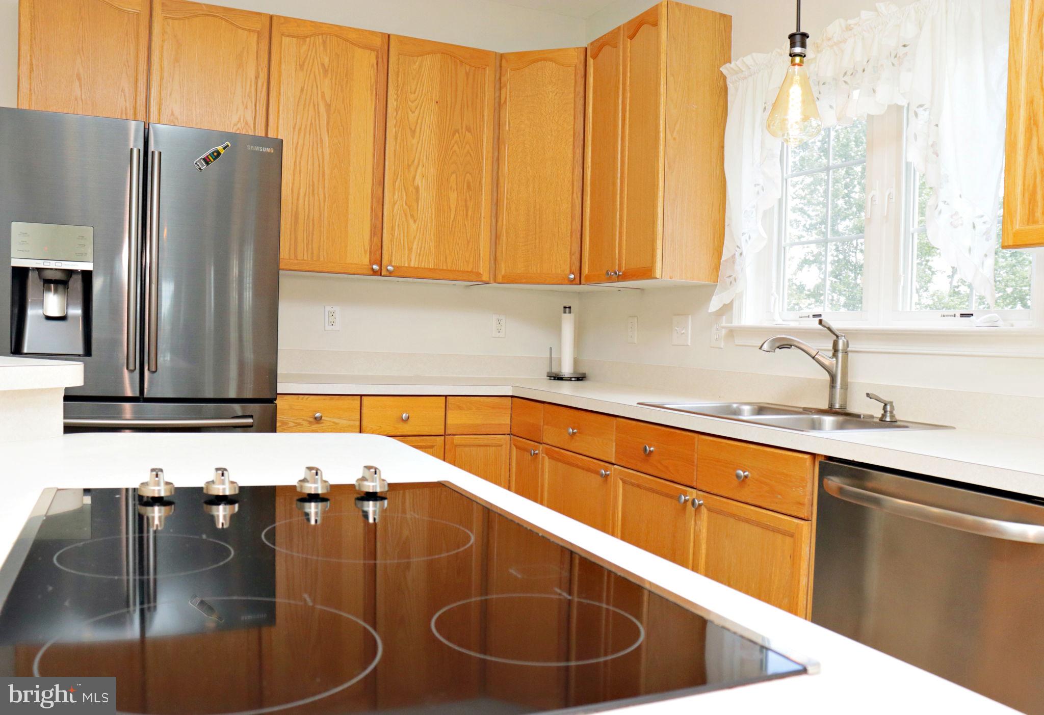 SPRUCE HILL ESTATES - Residential