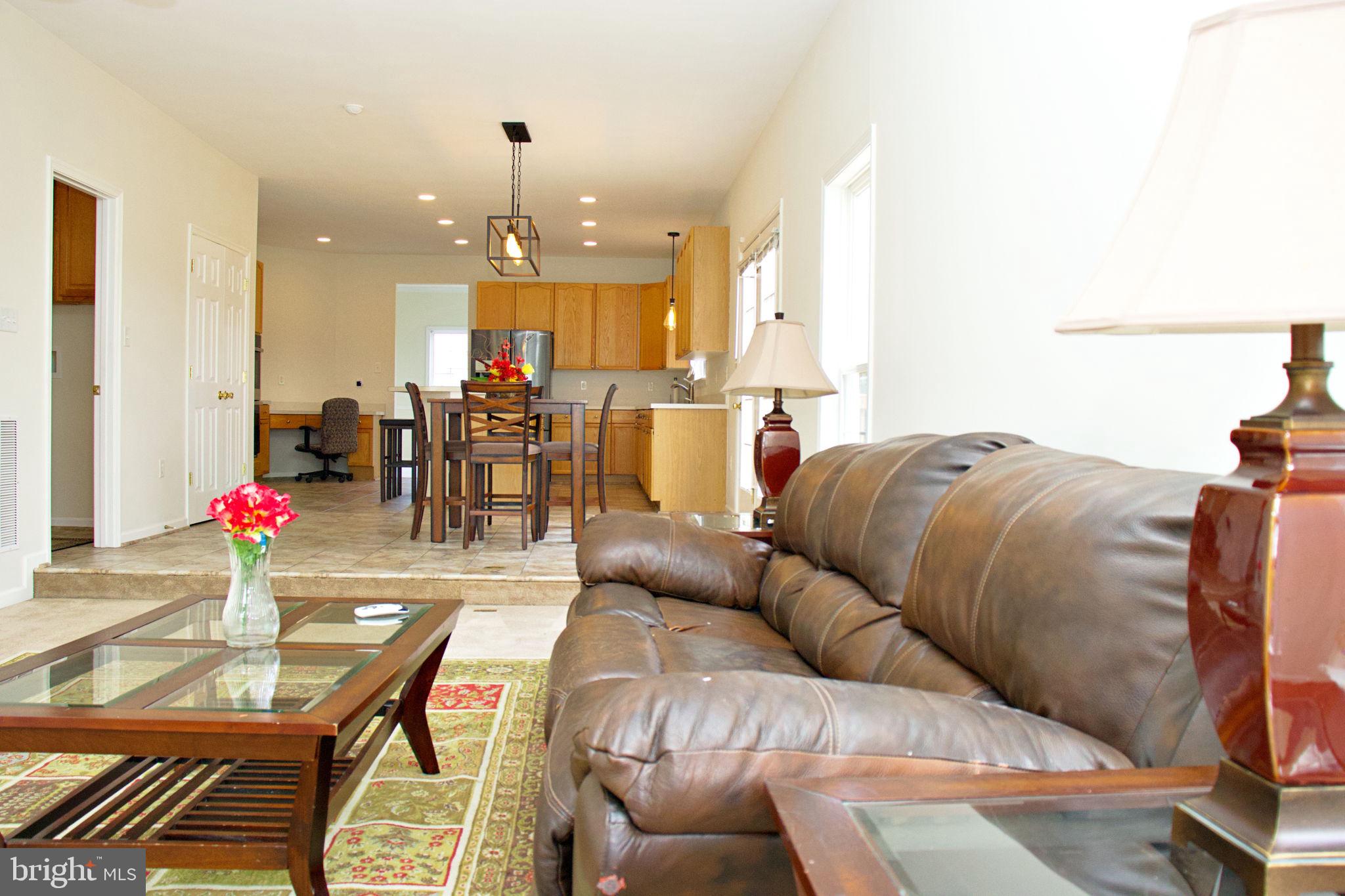 SPRUCE HILL ESTATES - Residential