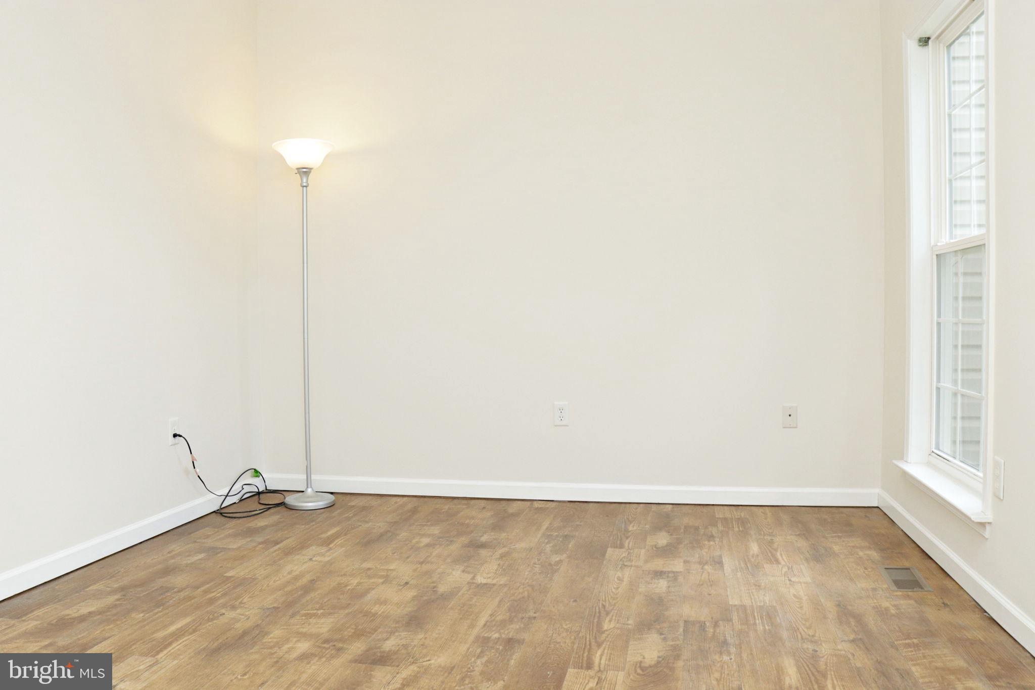 SPRUCE HILL ESTATES - Residential