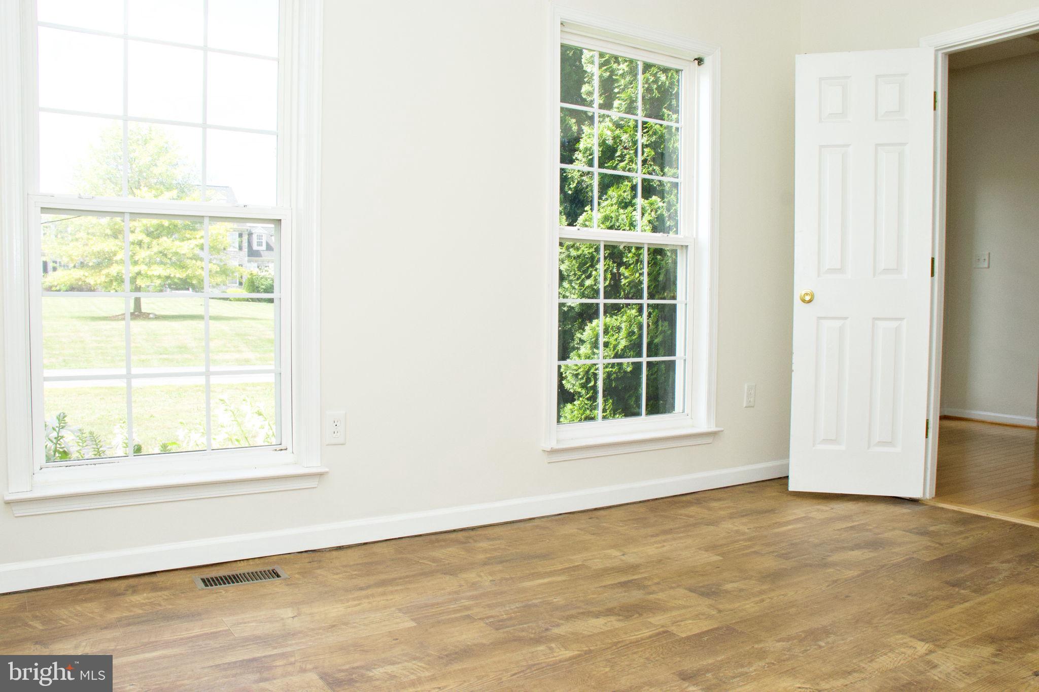 SPRUCE HILL ESTATES - Residential