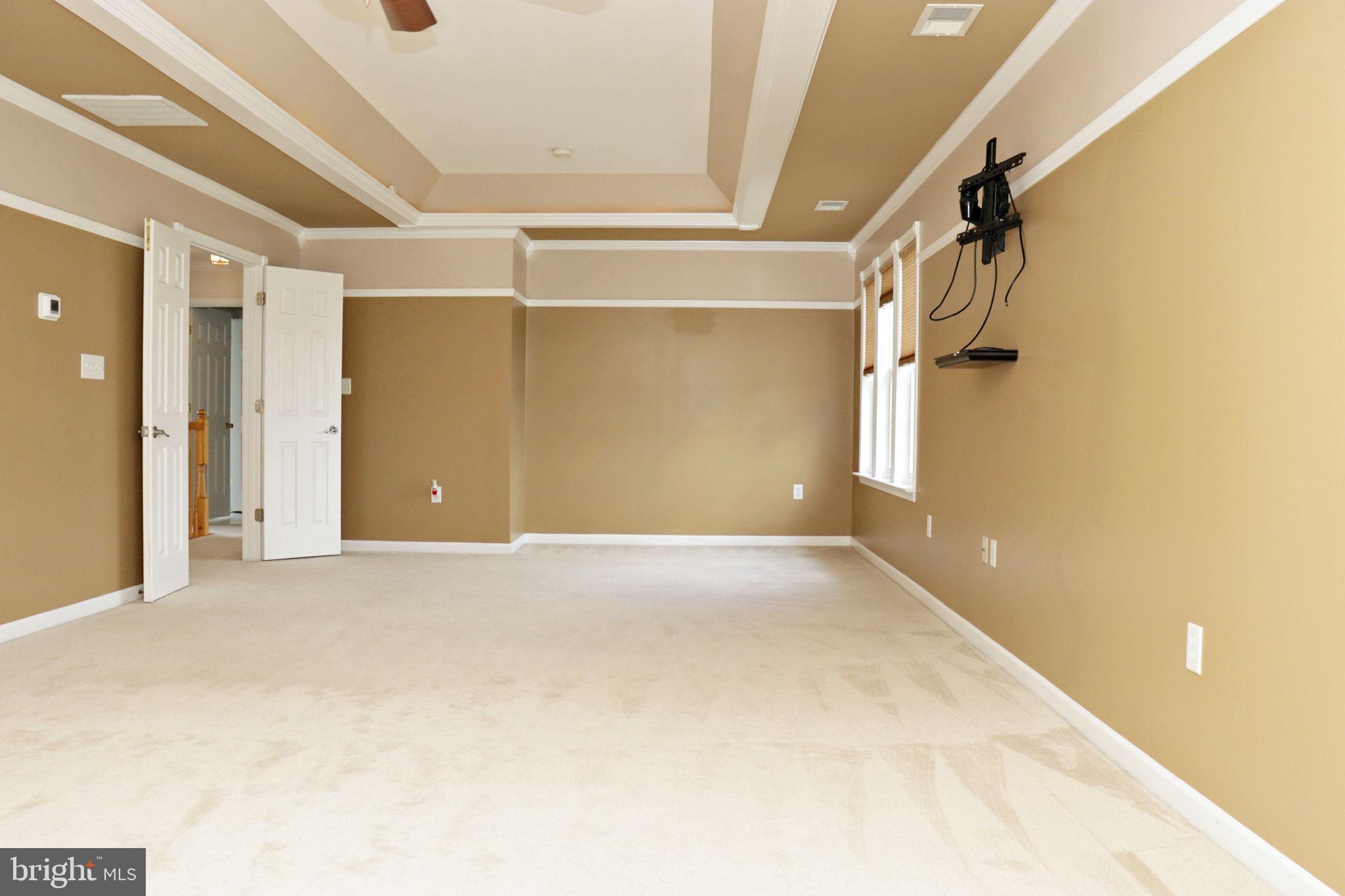 SPRUCE HILL ESTATES - Residential