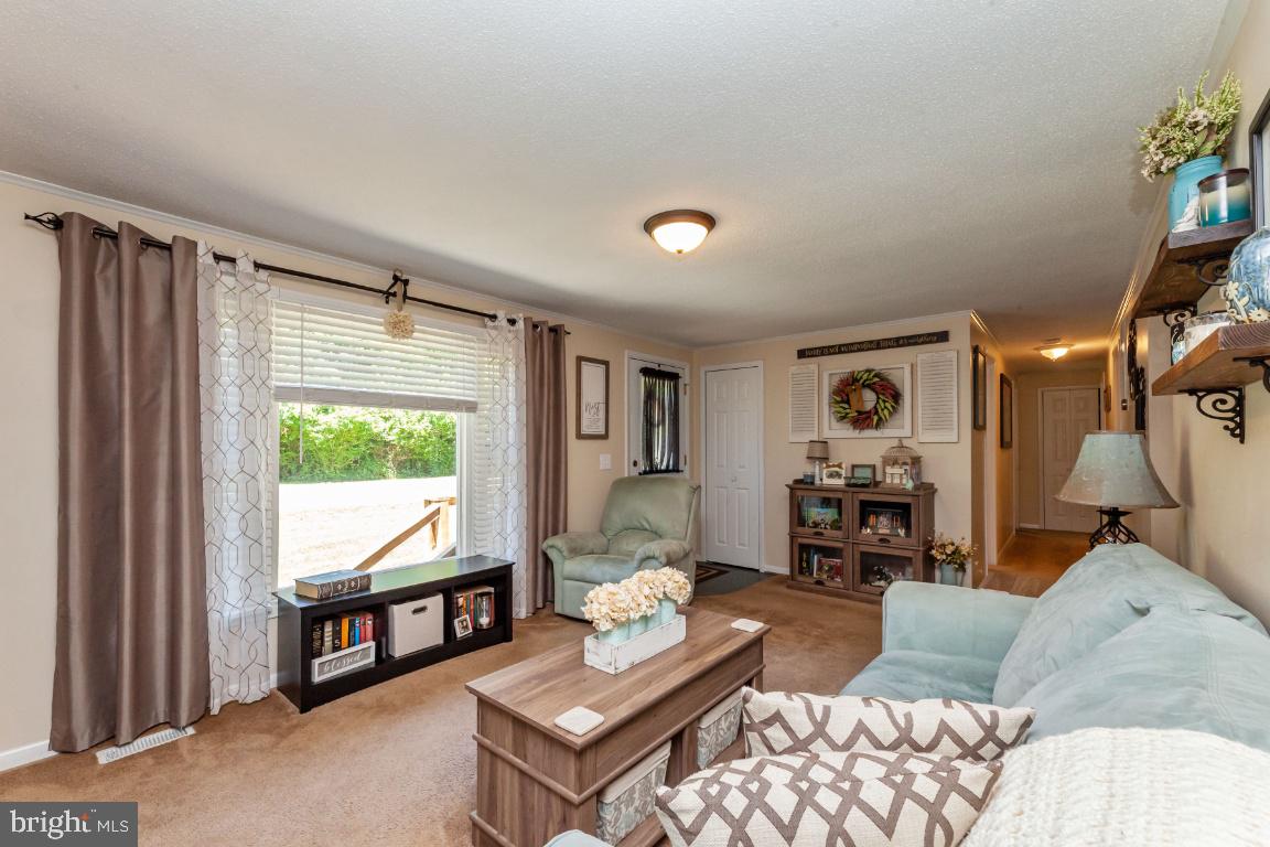 DRUM POINT - Residential