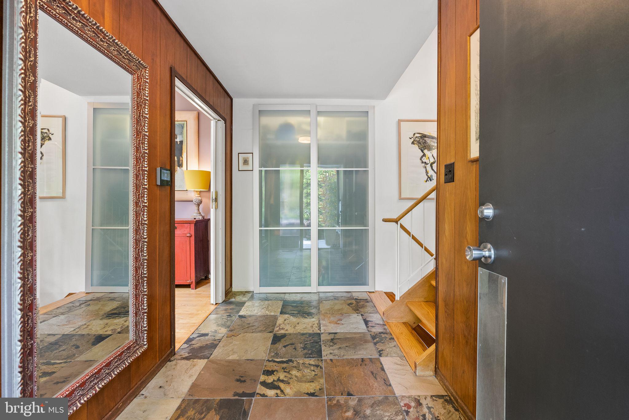 CARDEROCK SPRINGS - Residential