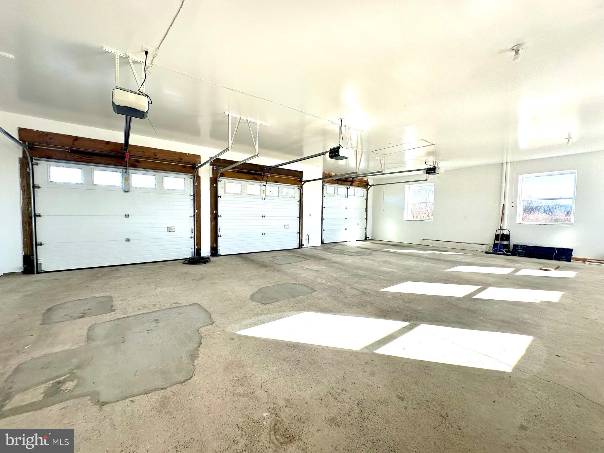 WHITHAM ORCHARDS - Residential