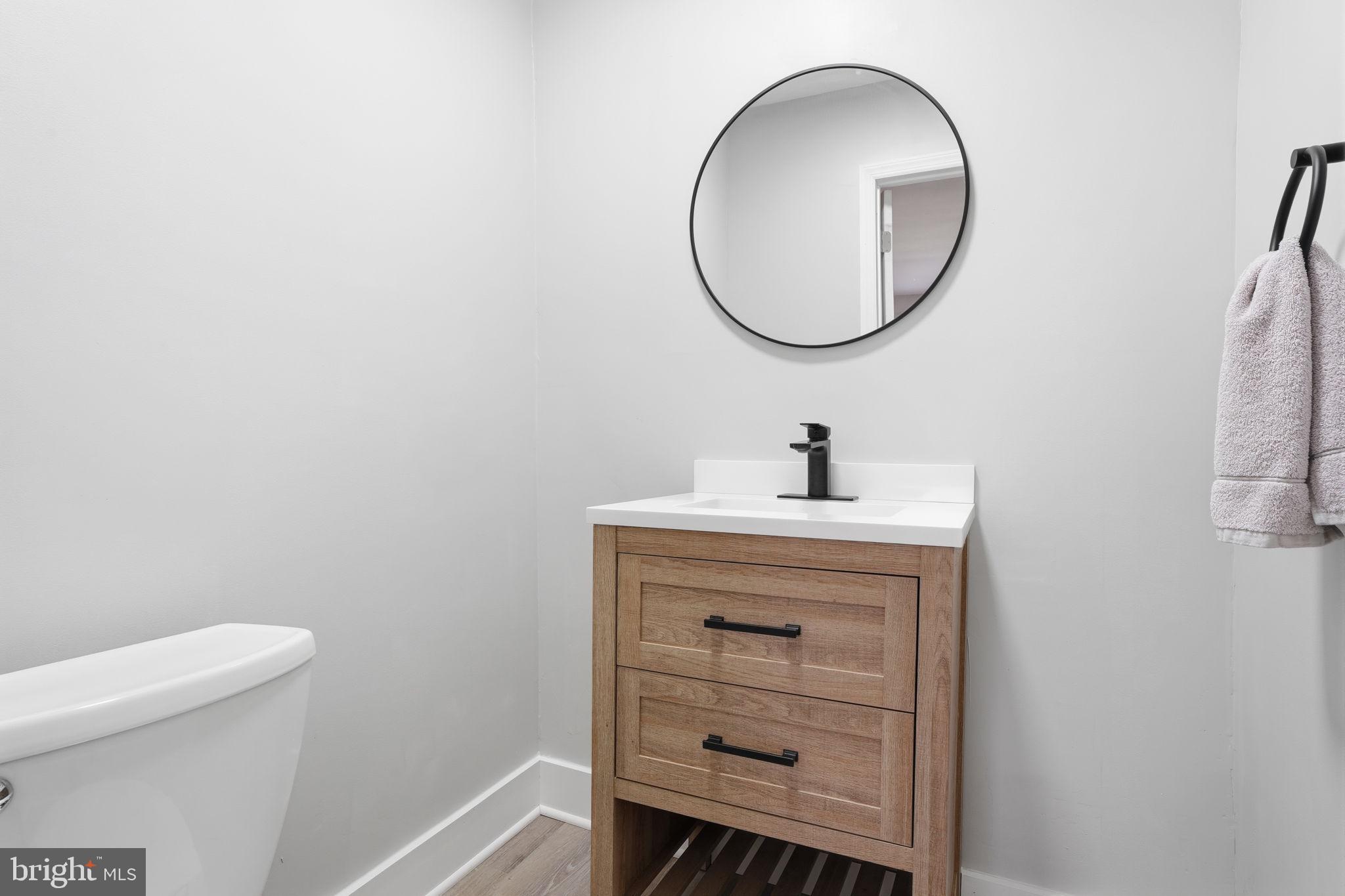 HAMPTON HILLS - Residential