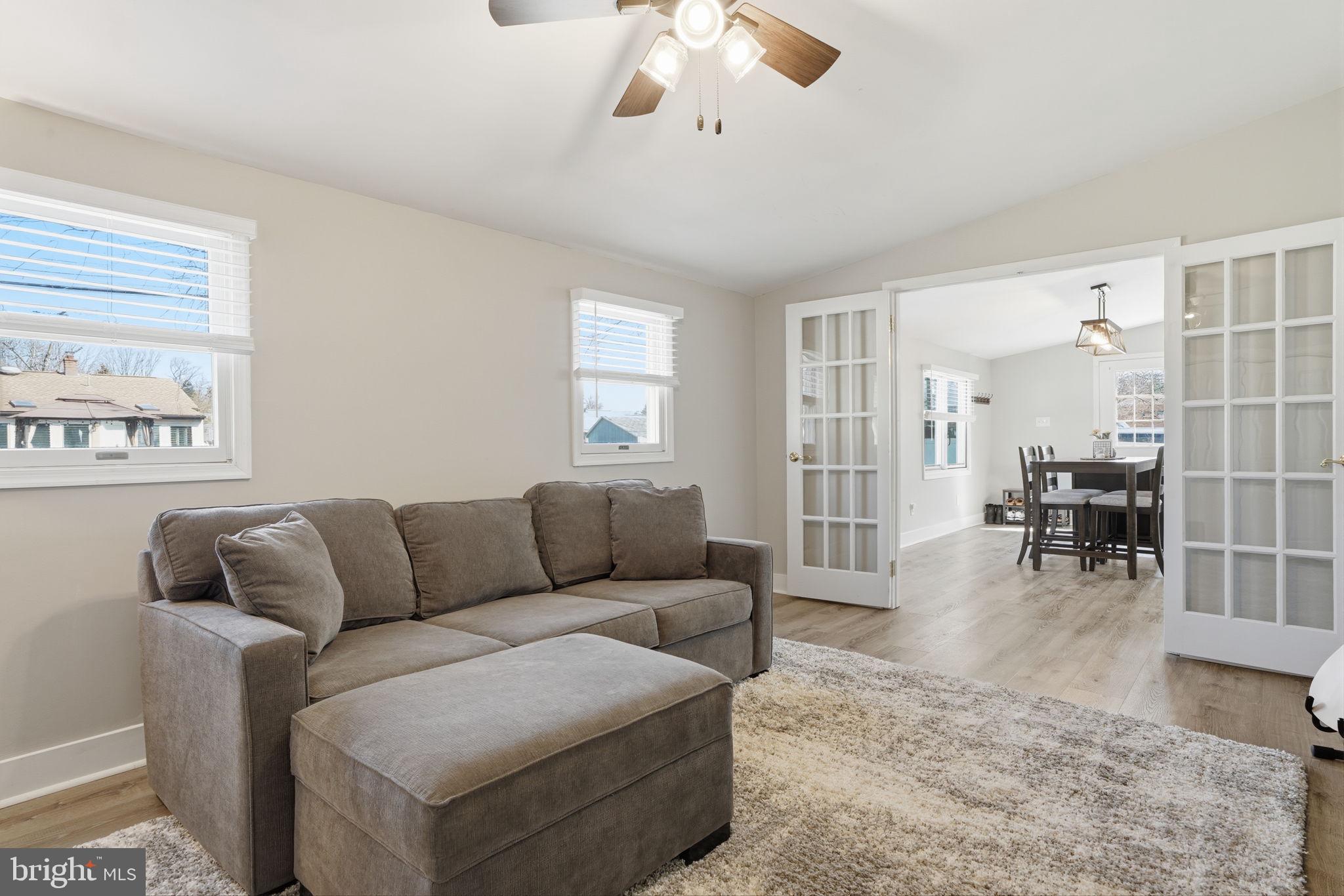 HAMPTON HILLS - Residential