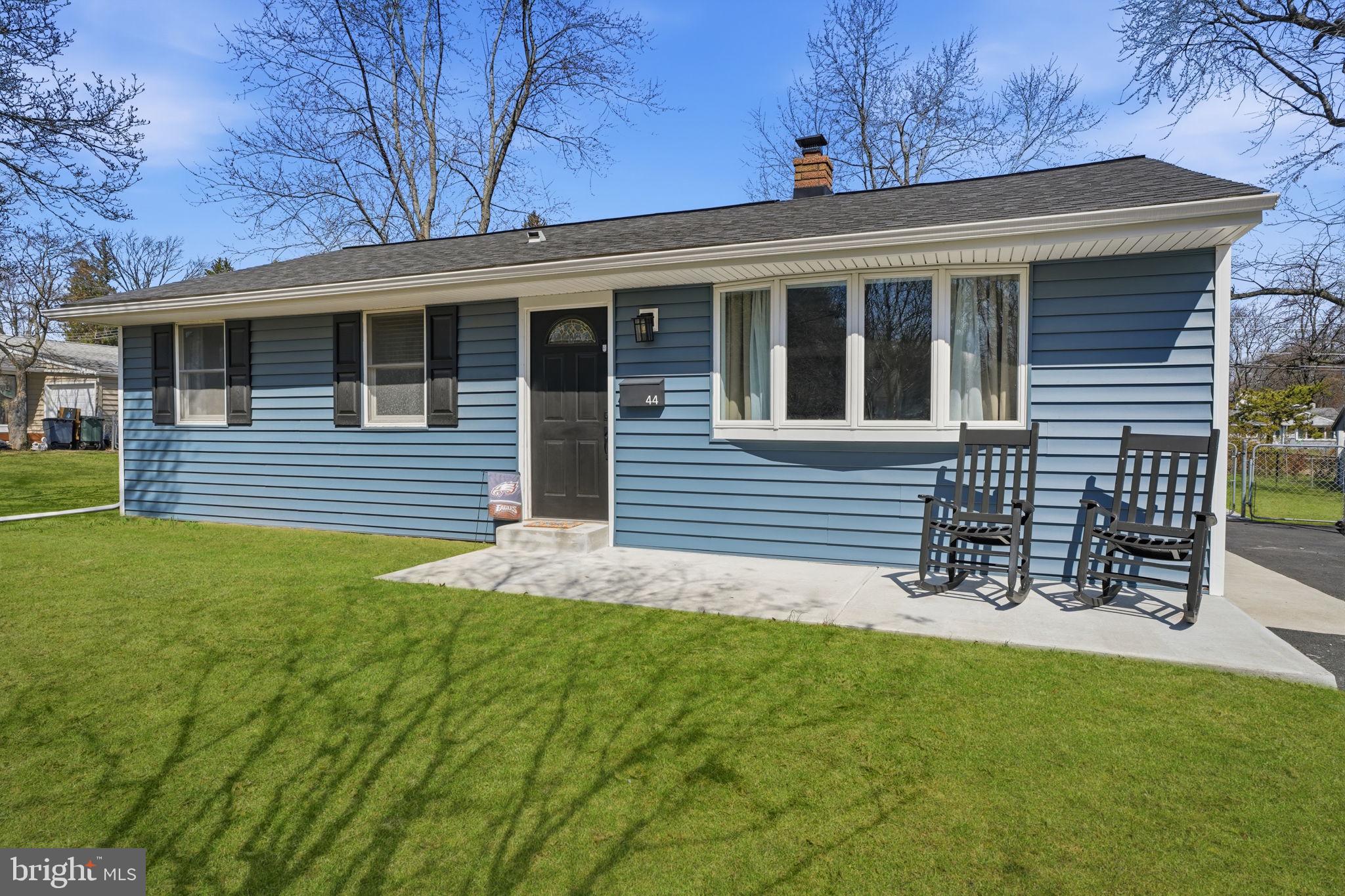 HAMPTON HILLS - Residential