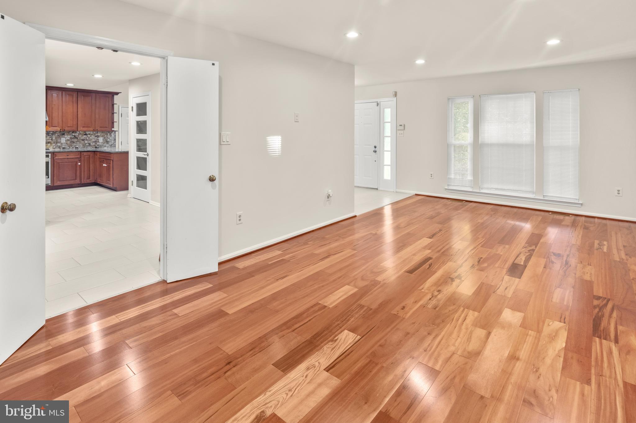 WAVERLY CROSSING - Residential