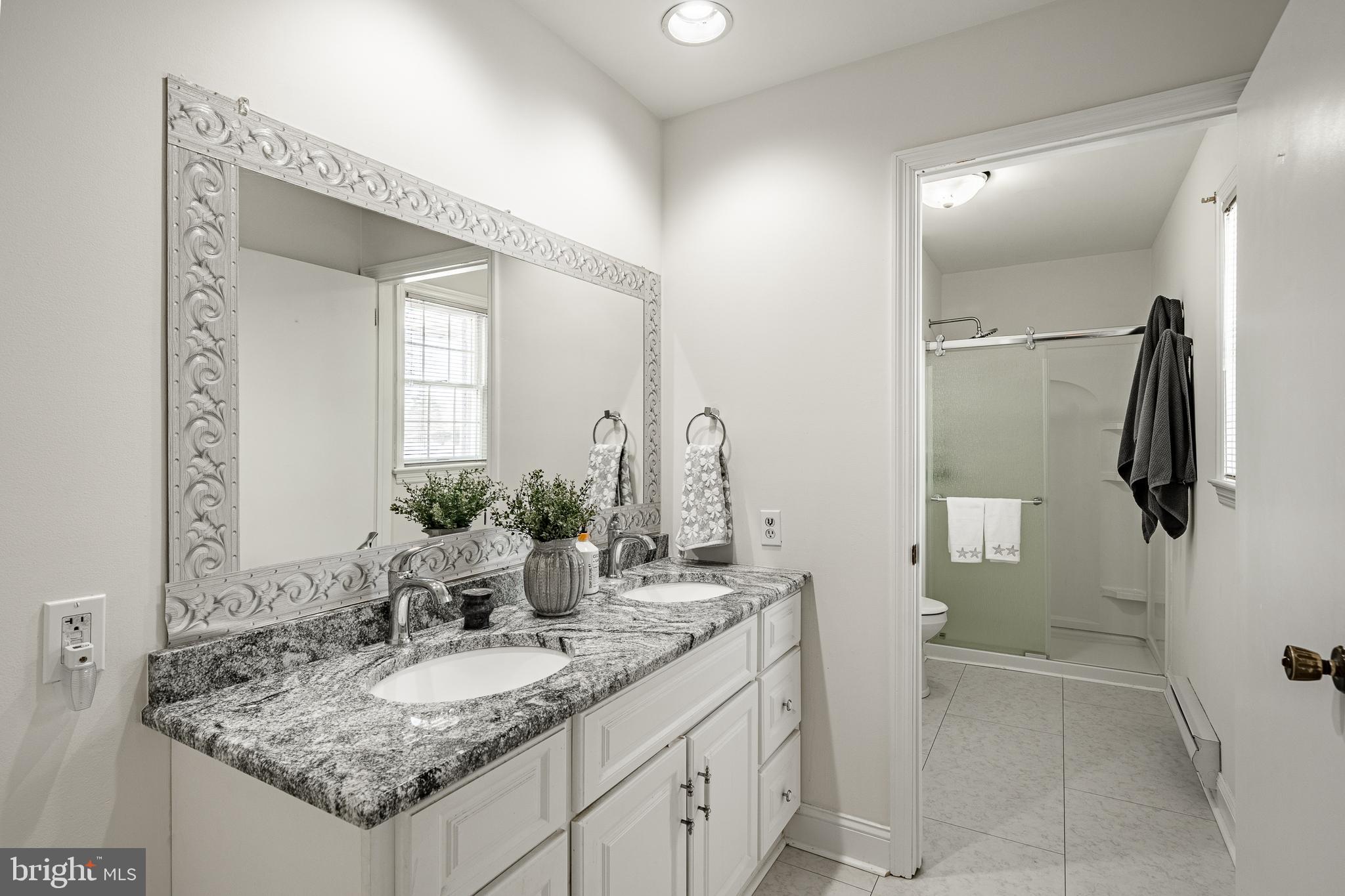 MARSHALL VIEW I - Residential