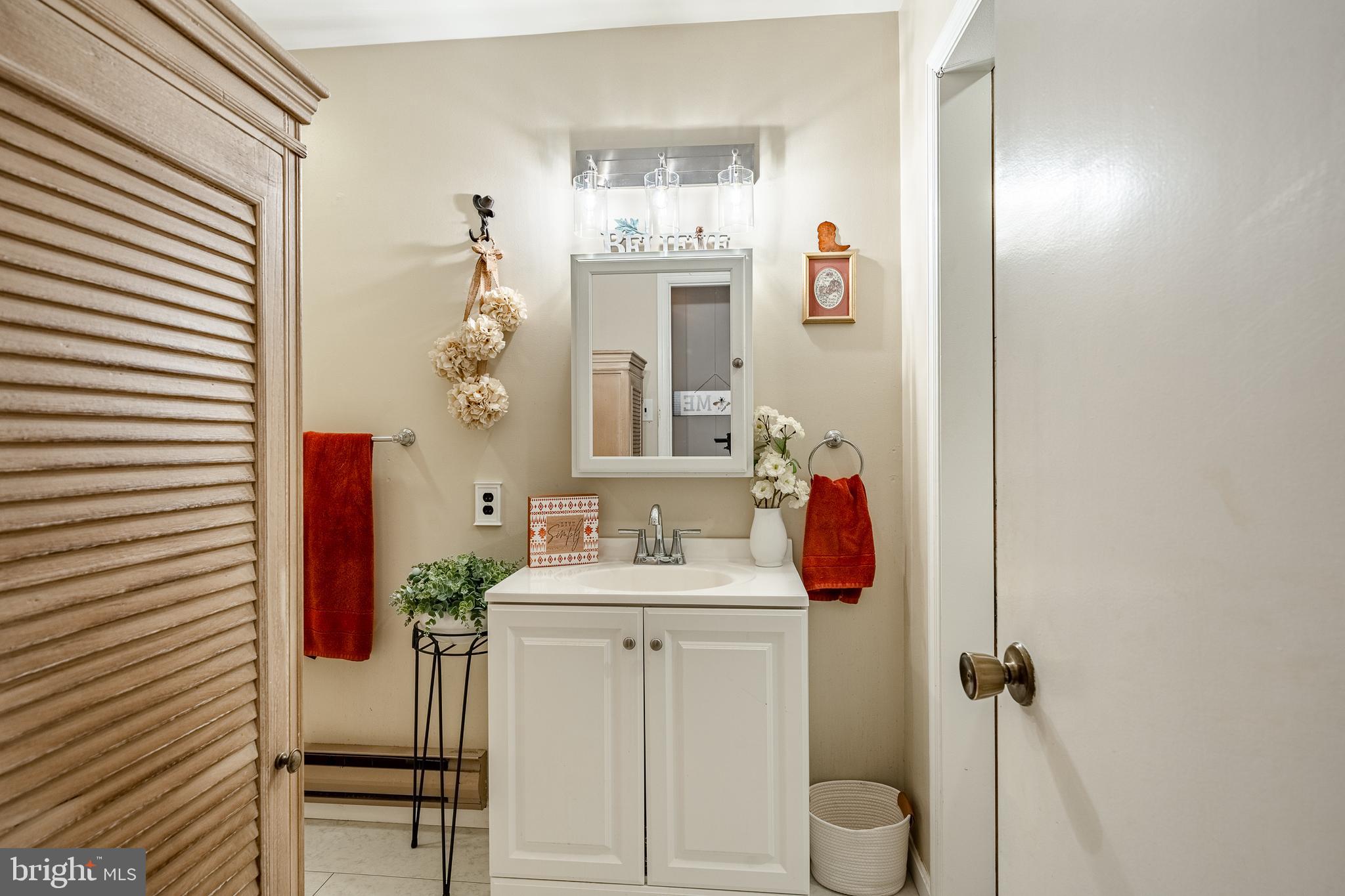 MARSHALL VIEW I - Residential