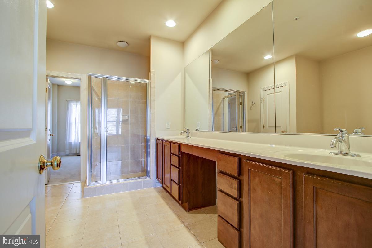 MAPLE LAWN FARMS - Residential