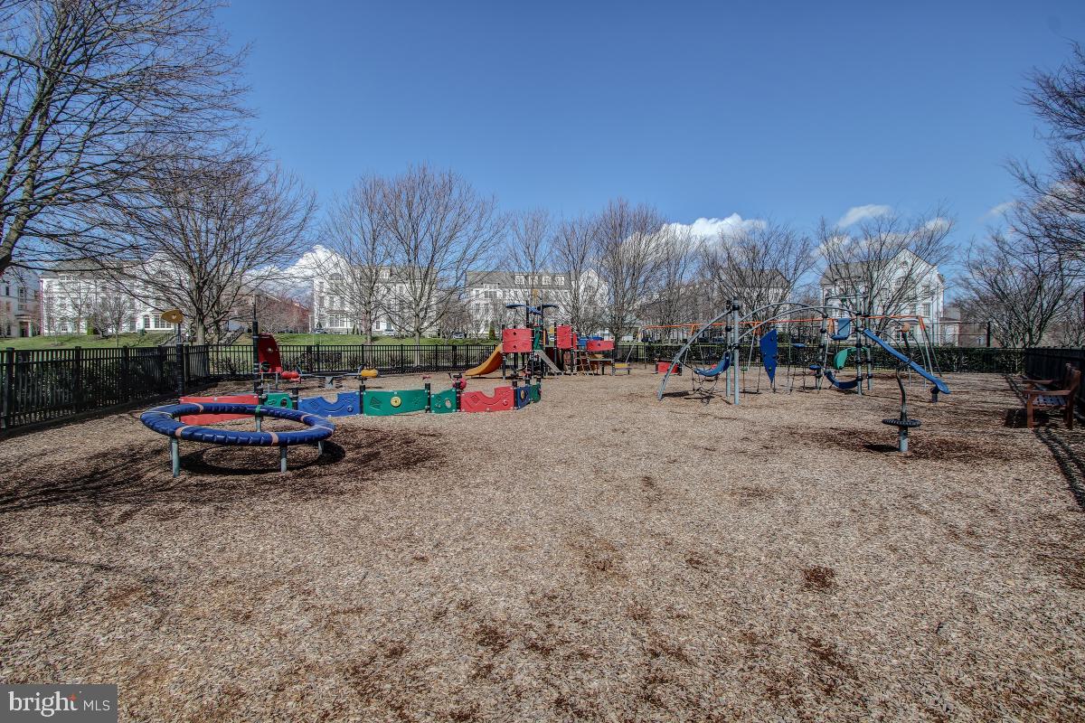 MAPLE LAWN FARMS - Residential