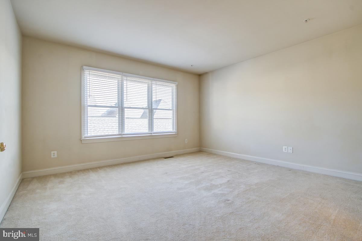 MAPLE LAWN FARMS - Residential