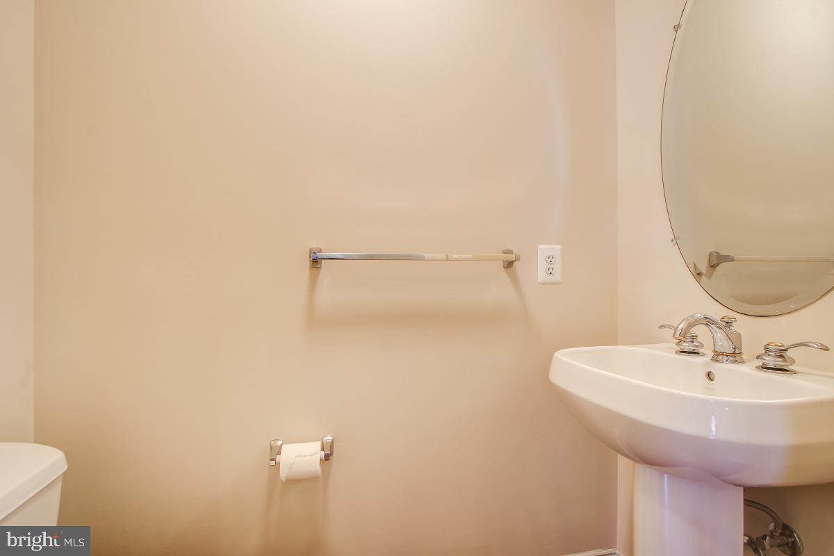 MAPLE LAWN FARMS - Residential