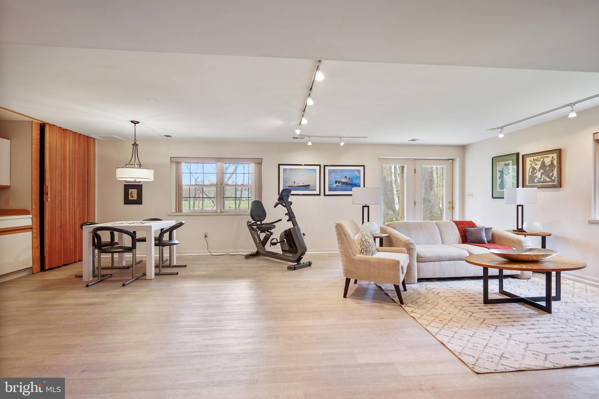 GOSHEN ESTATES - Residential