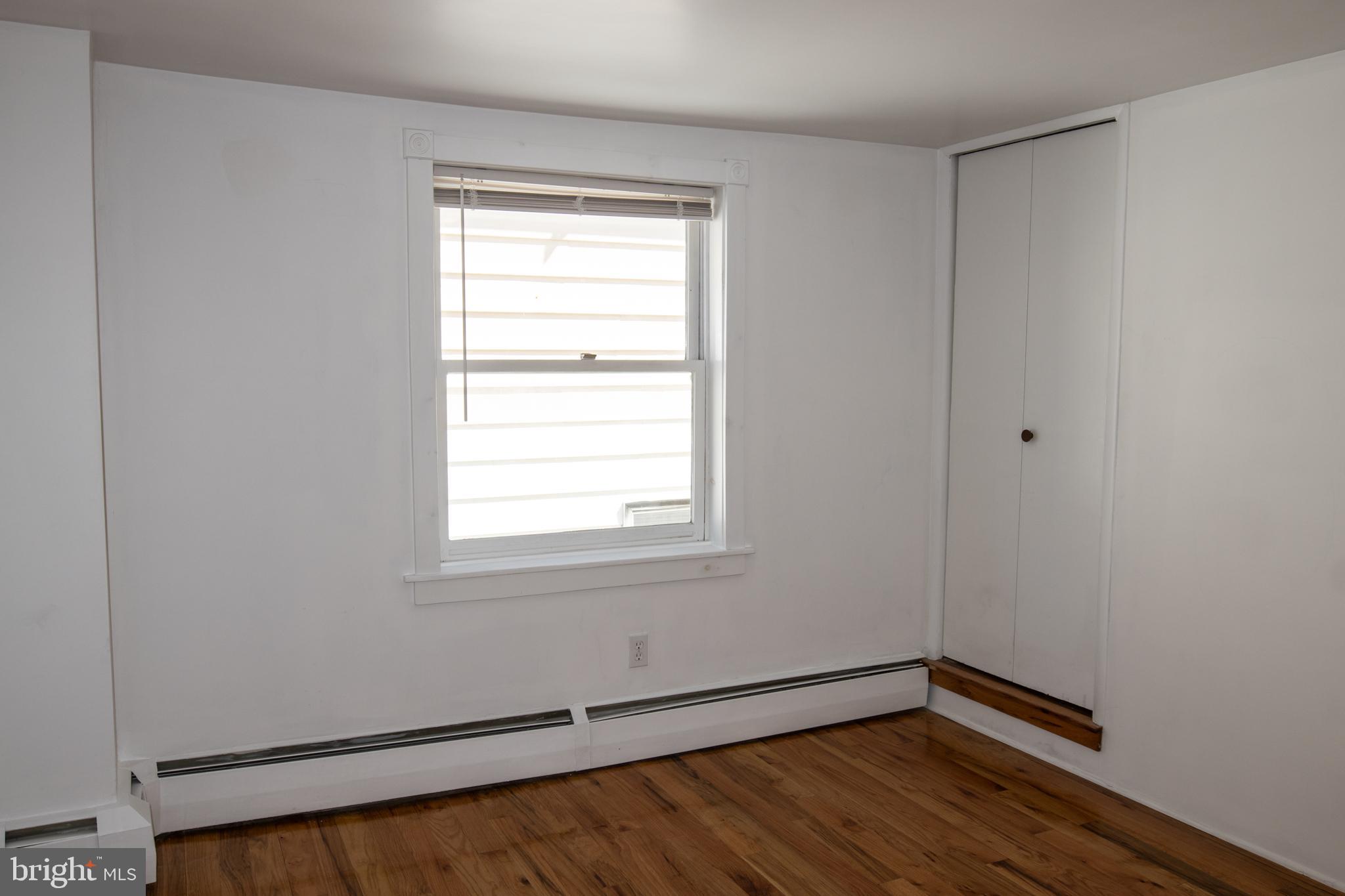 GREENWOOD HILL - Residential Lease